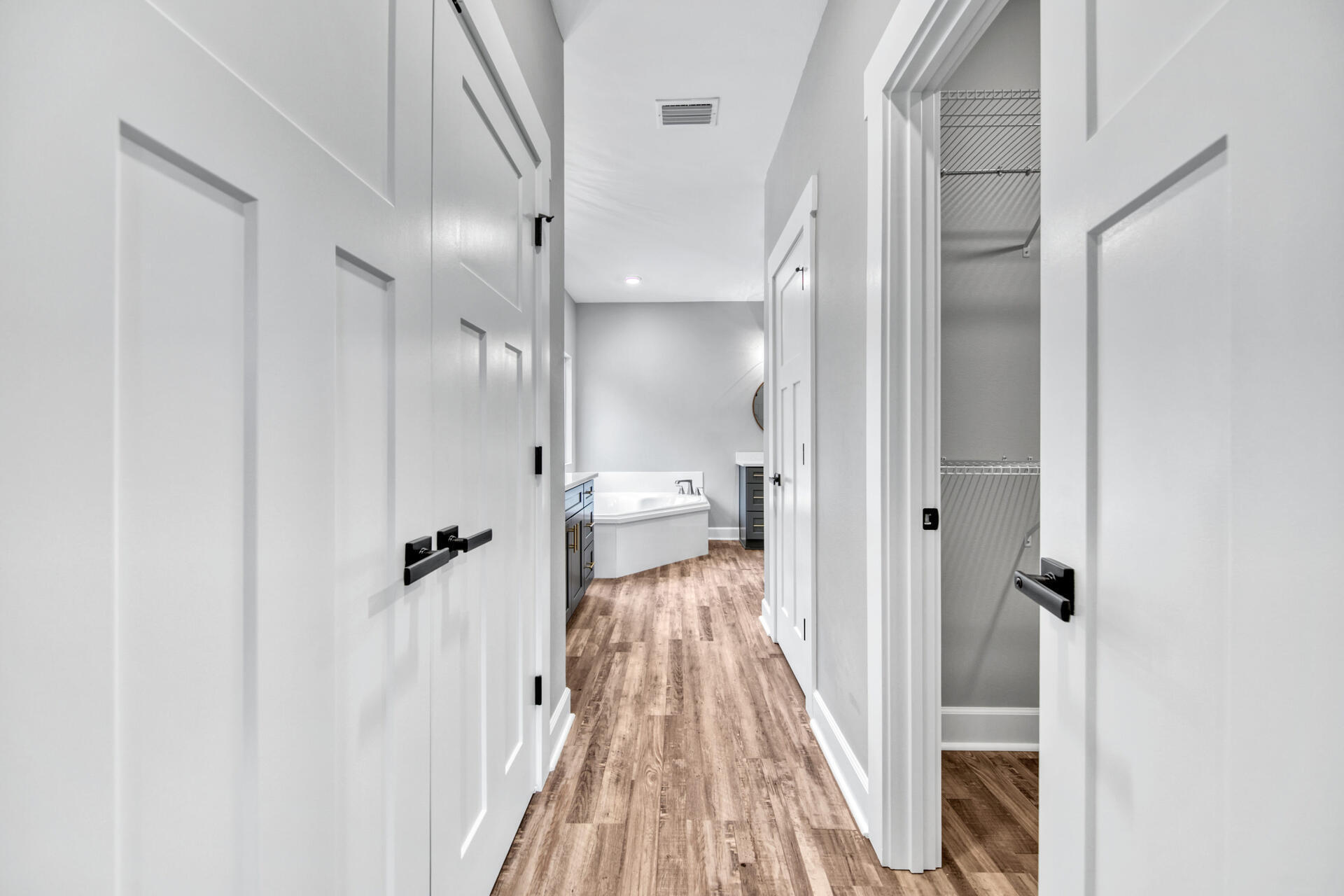 MOSSY OAKS - Residential