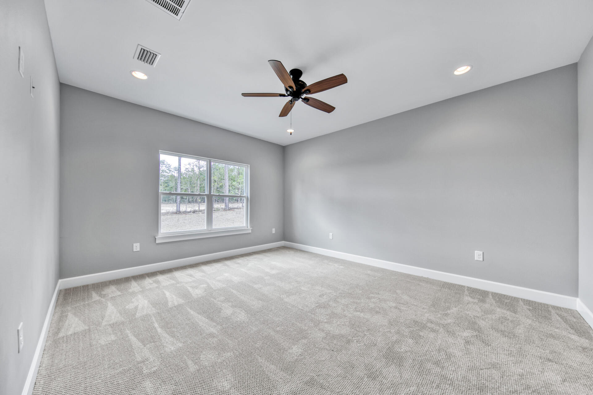 MOSSY OAKS - Residential