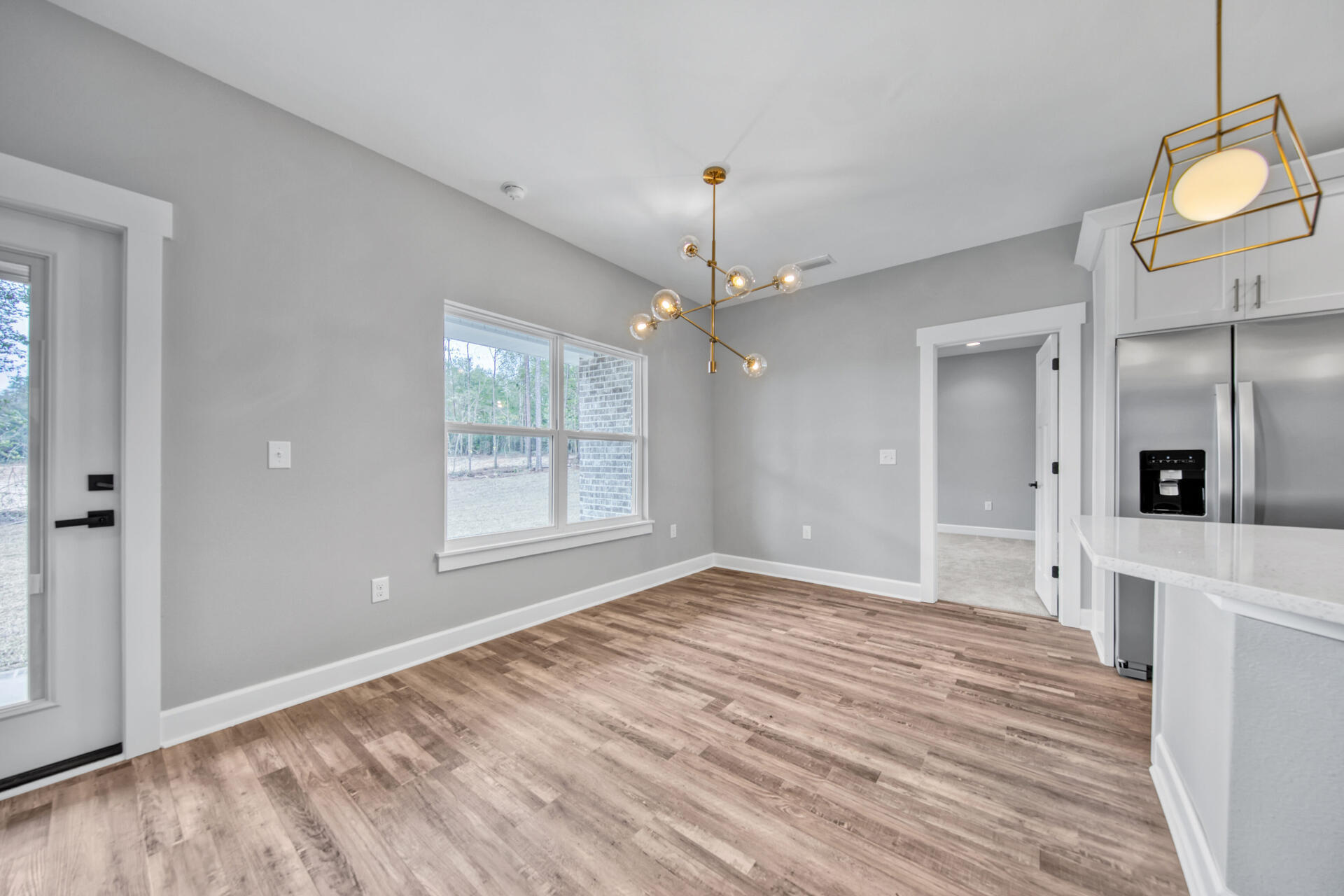 MOSSY OAKS - Residential