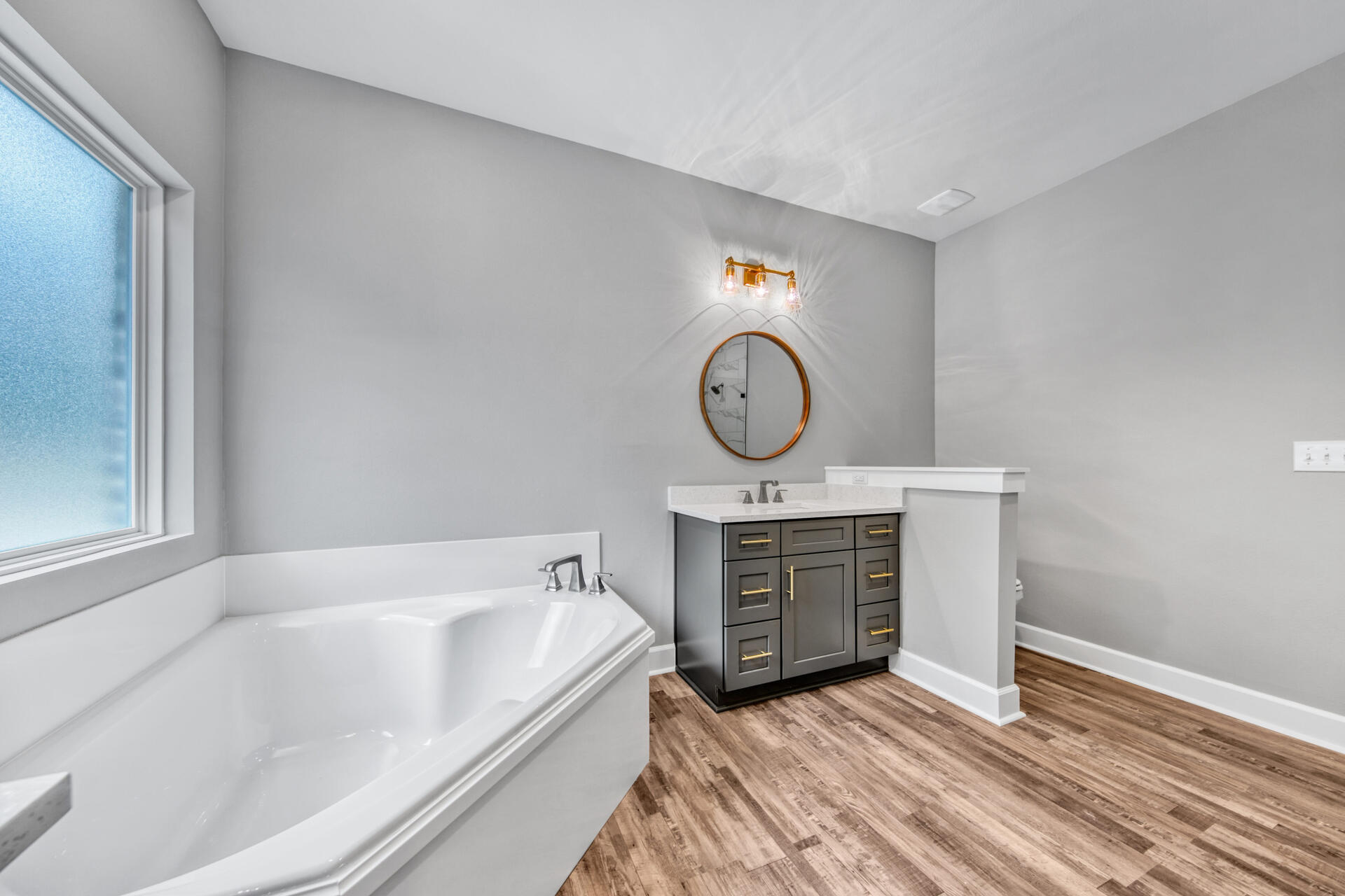 MOSSY OAKS - Residential