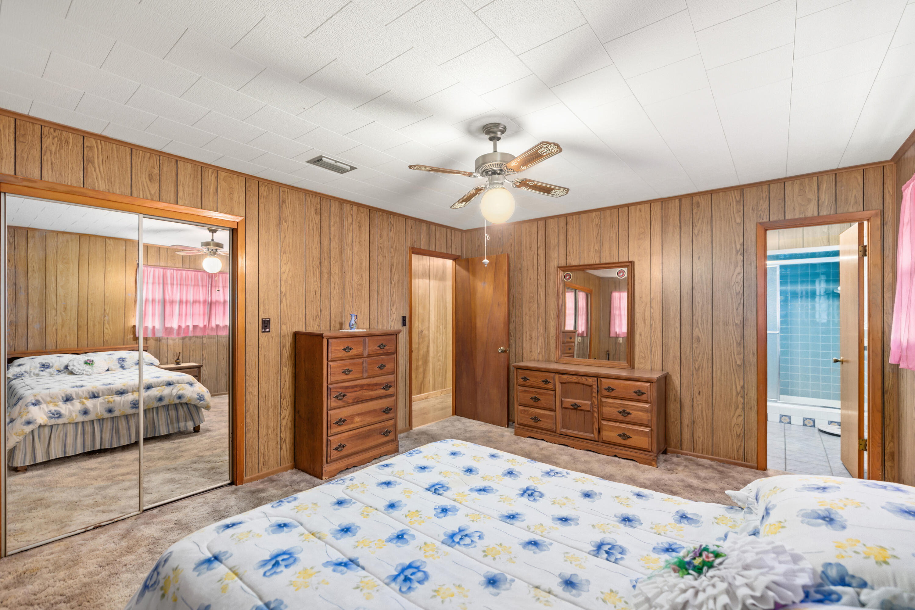 NO RECORDED SUBDIVISION - Residential