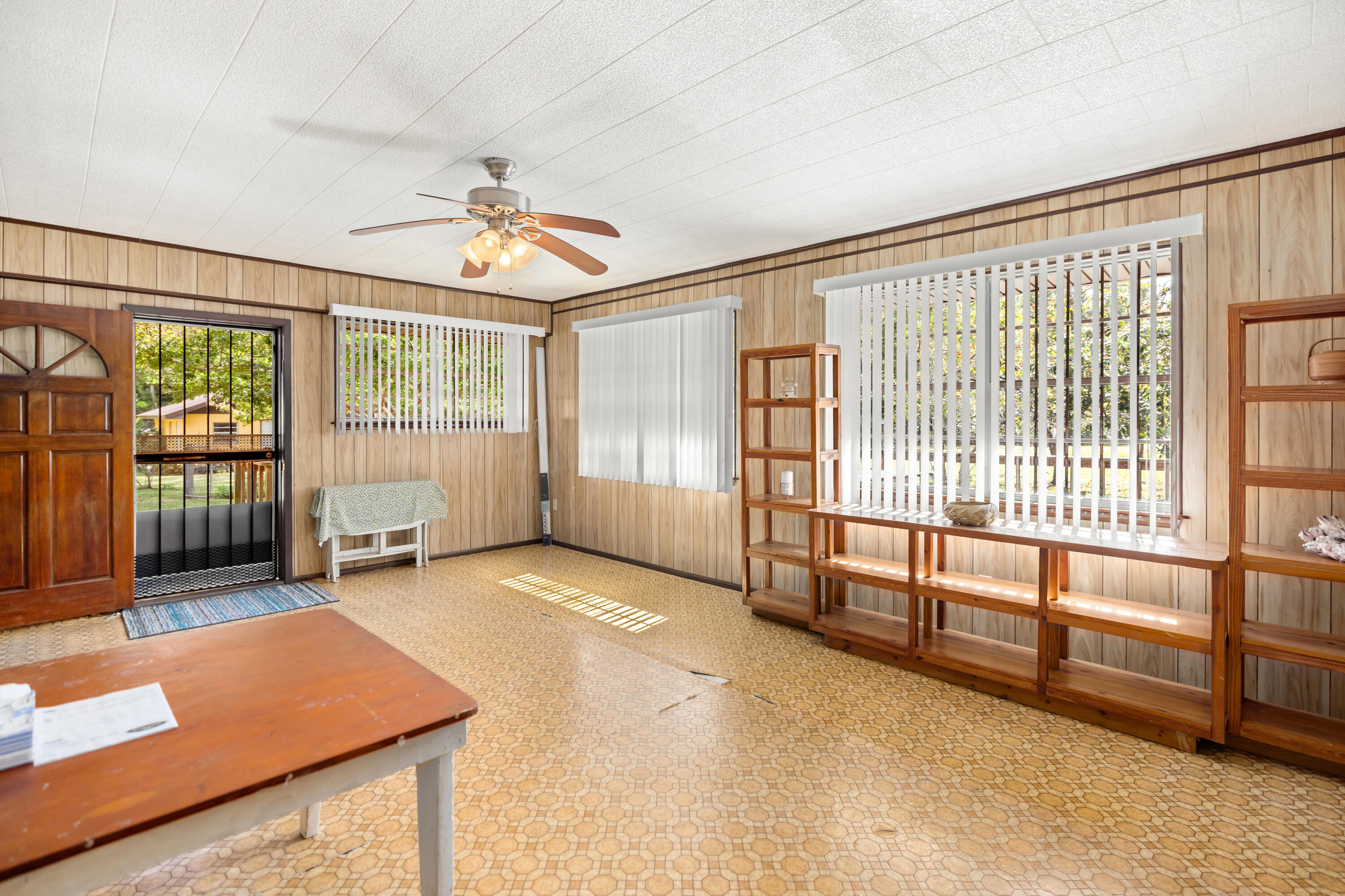 NO RECORDED SUBDIVISION - Residential