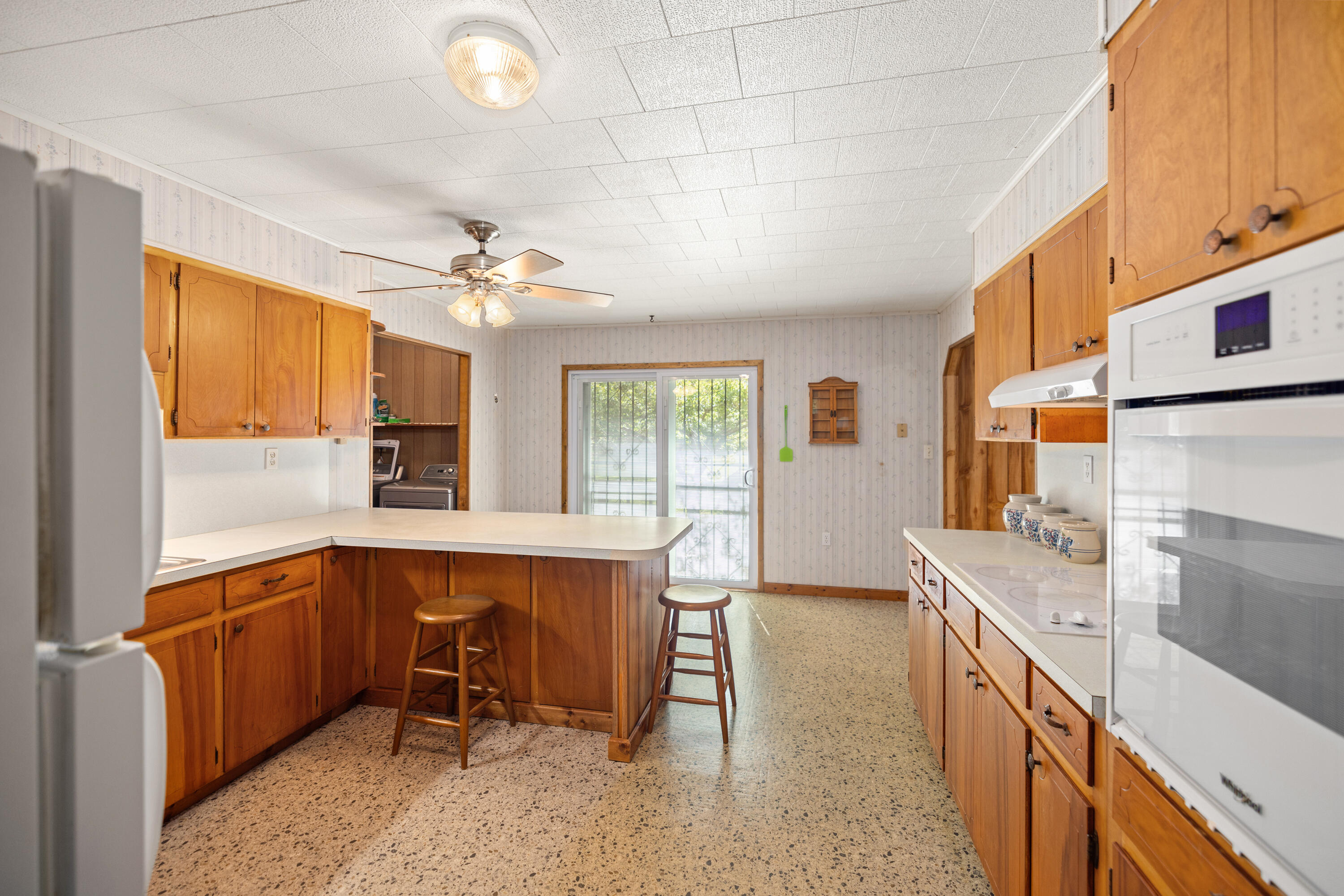 NO RECORDED SUBDIVISION - Residential