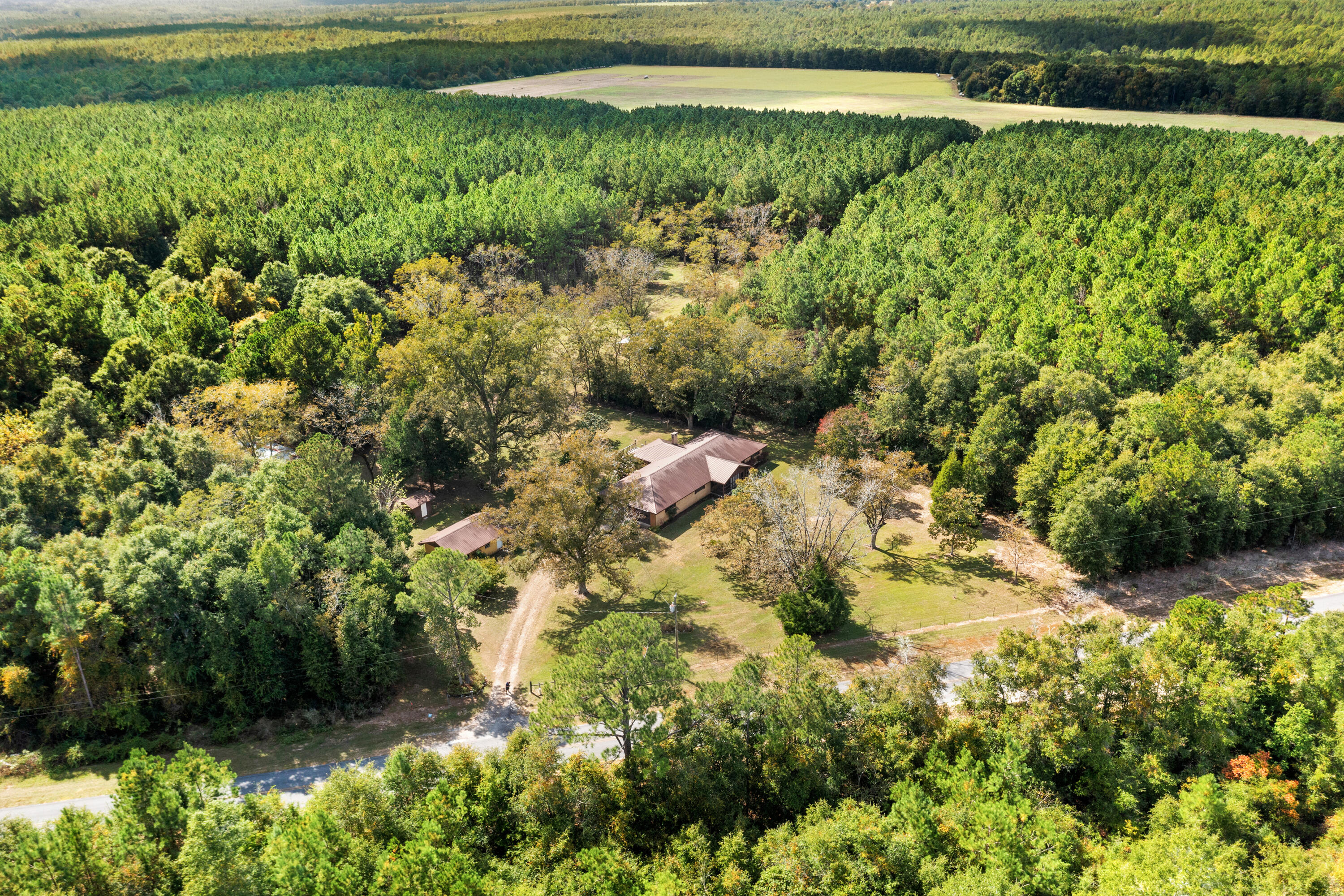 NO RECORDED SUBDIVISION - Residential