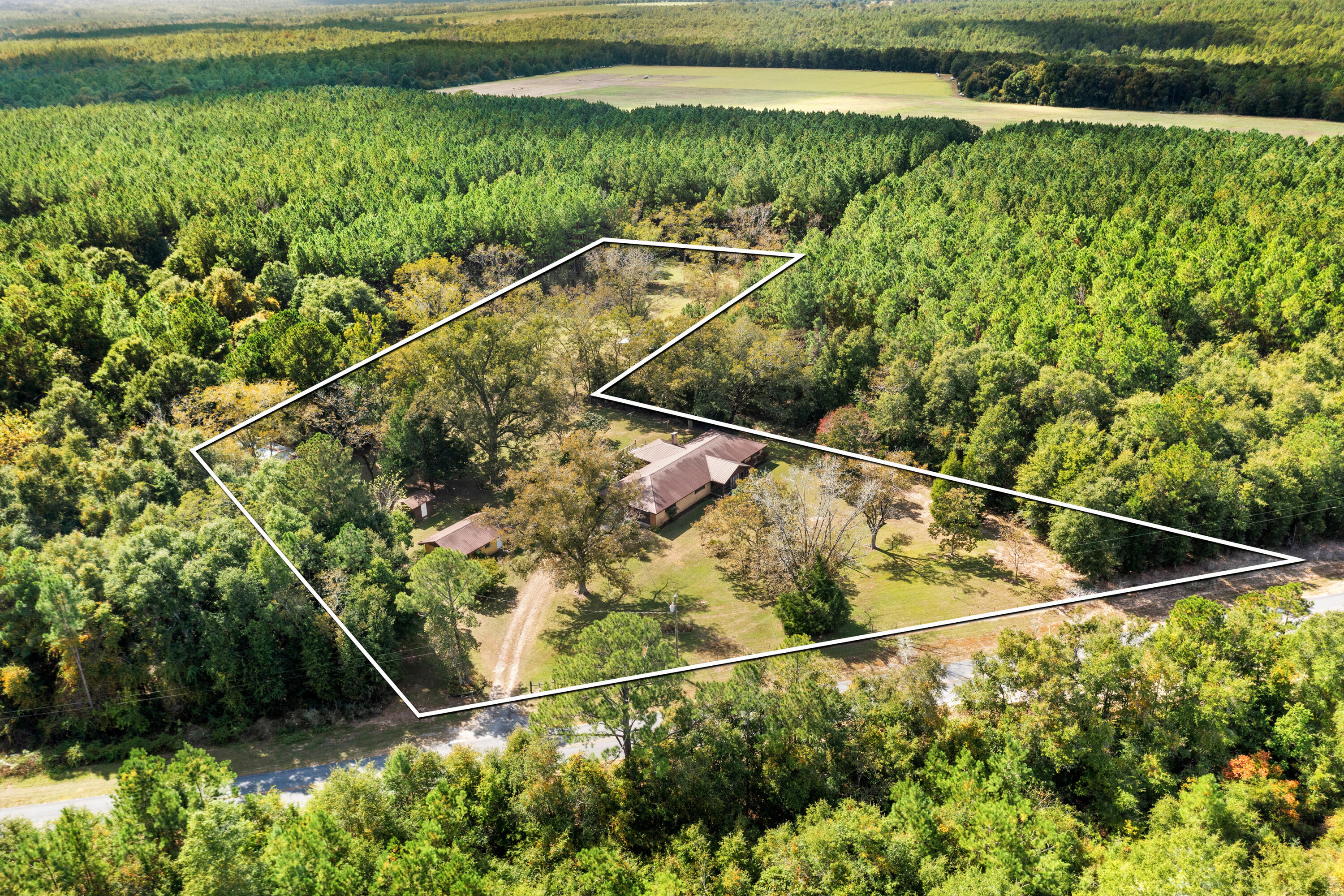 NO RECORDED SUBDIVISION - Residential