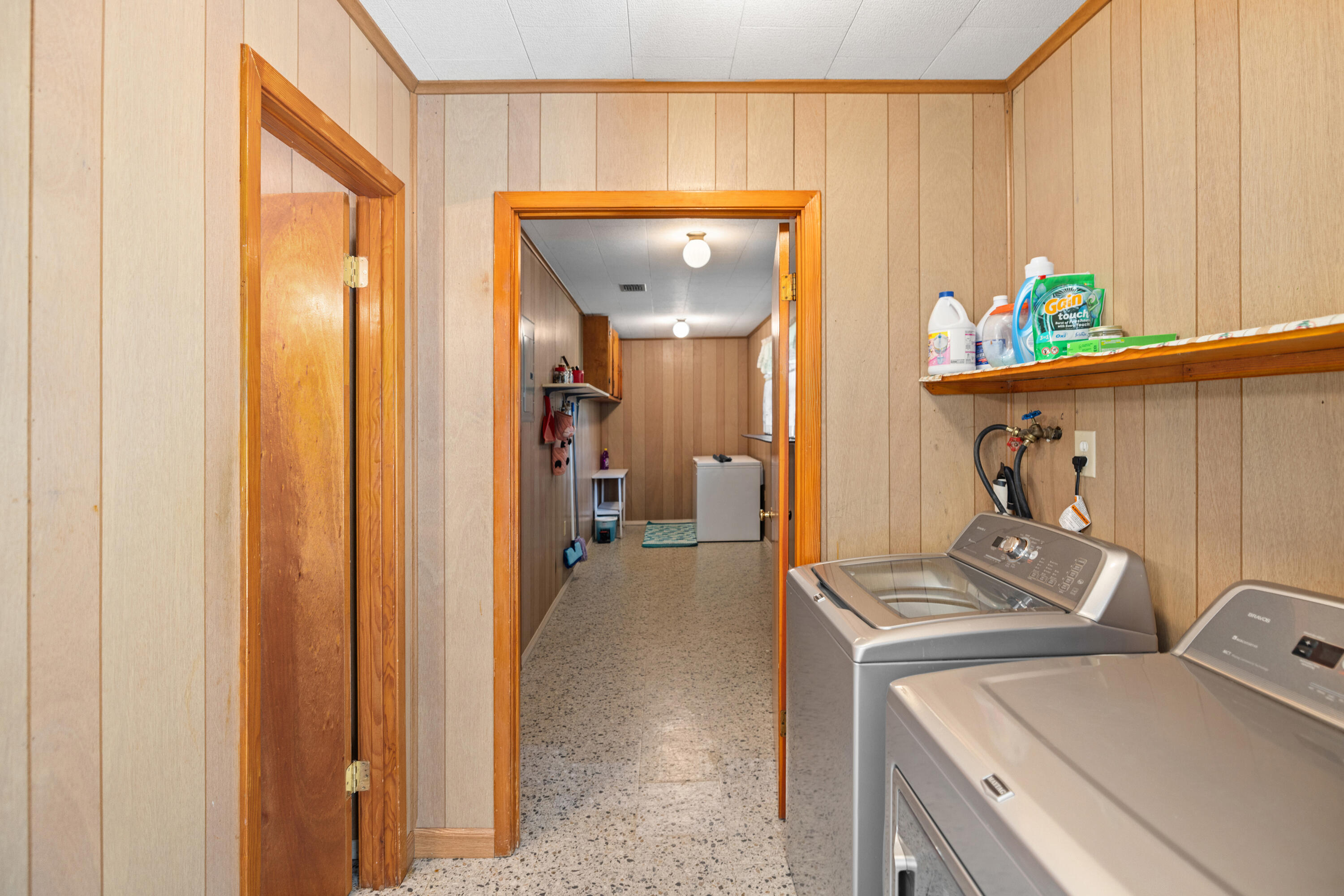 NO RECORDED SUBDIVISION - Residential