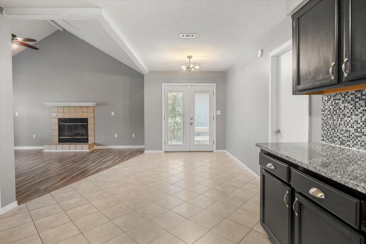 Shoal Creek - Residential