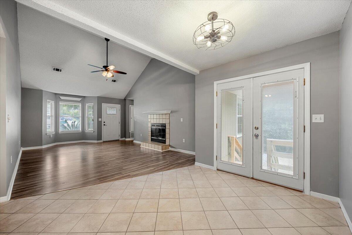 Shoal Creek - Residential