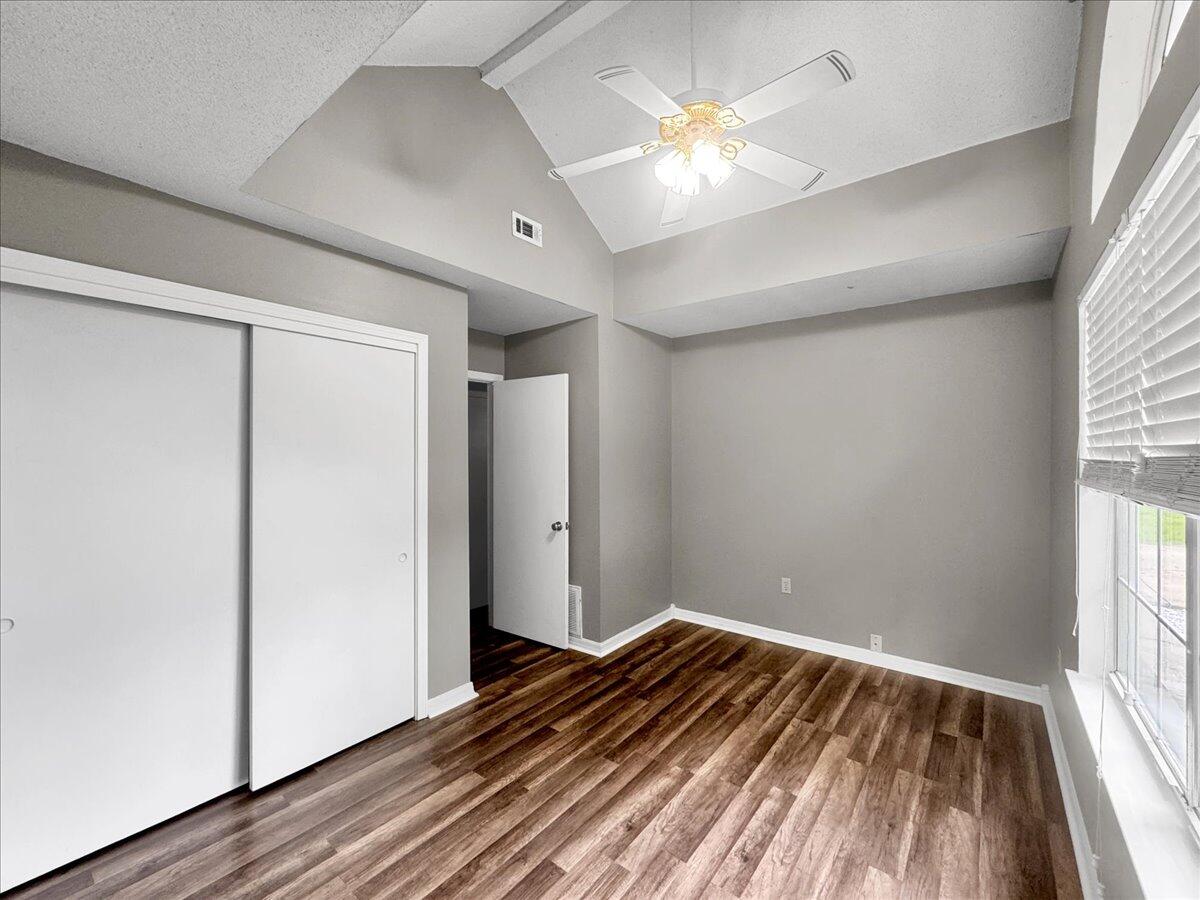 Shoal Creek - Residential