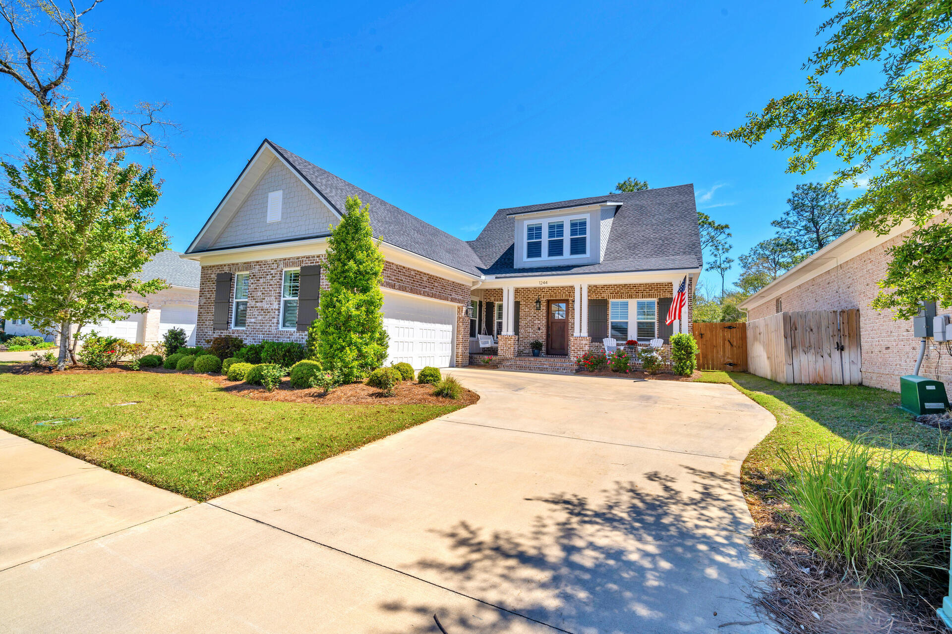 Deer Moss Creek - Residential