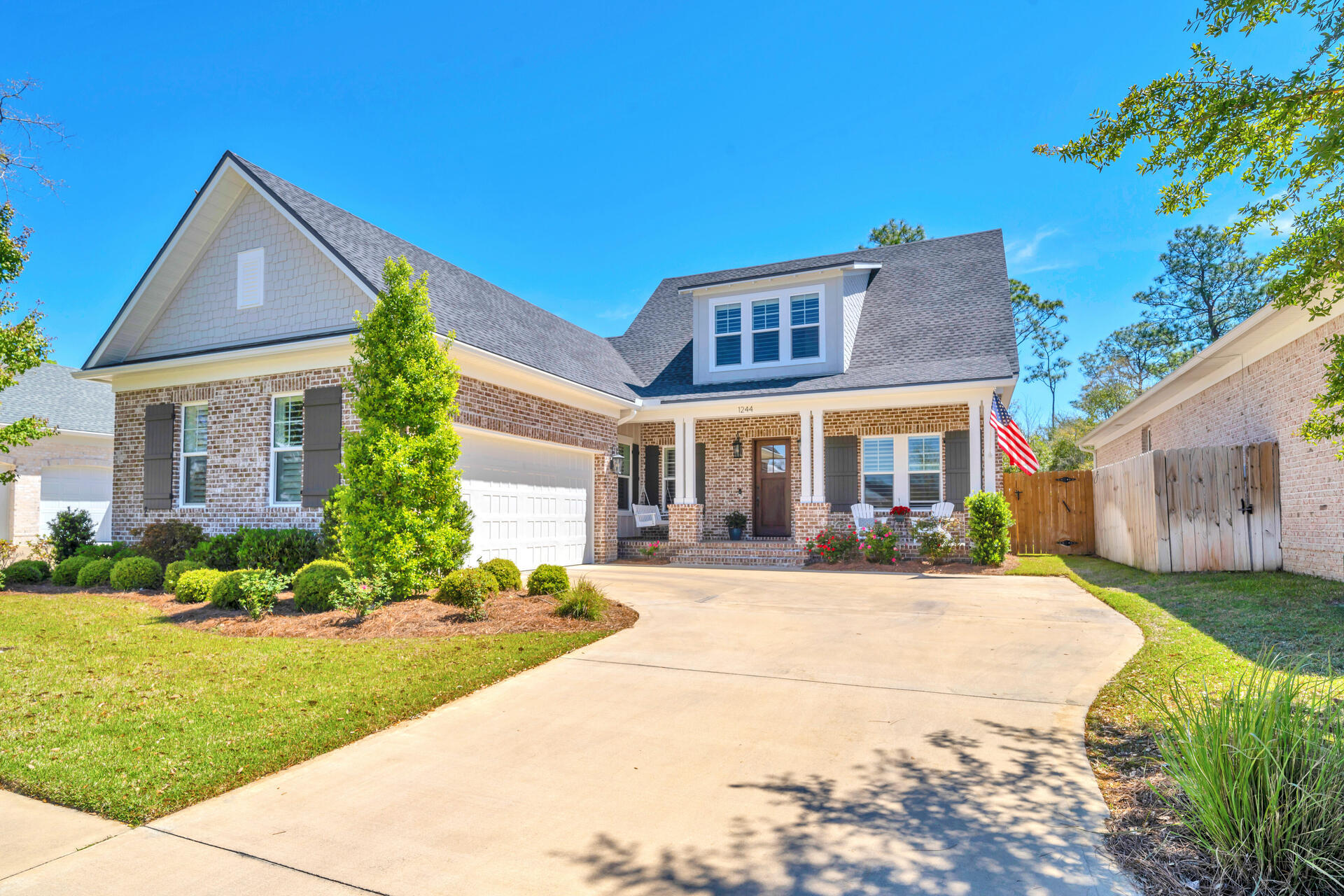 Deer Moss Creek - Residential