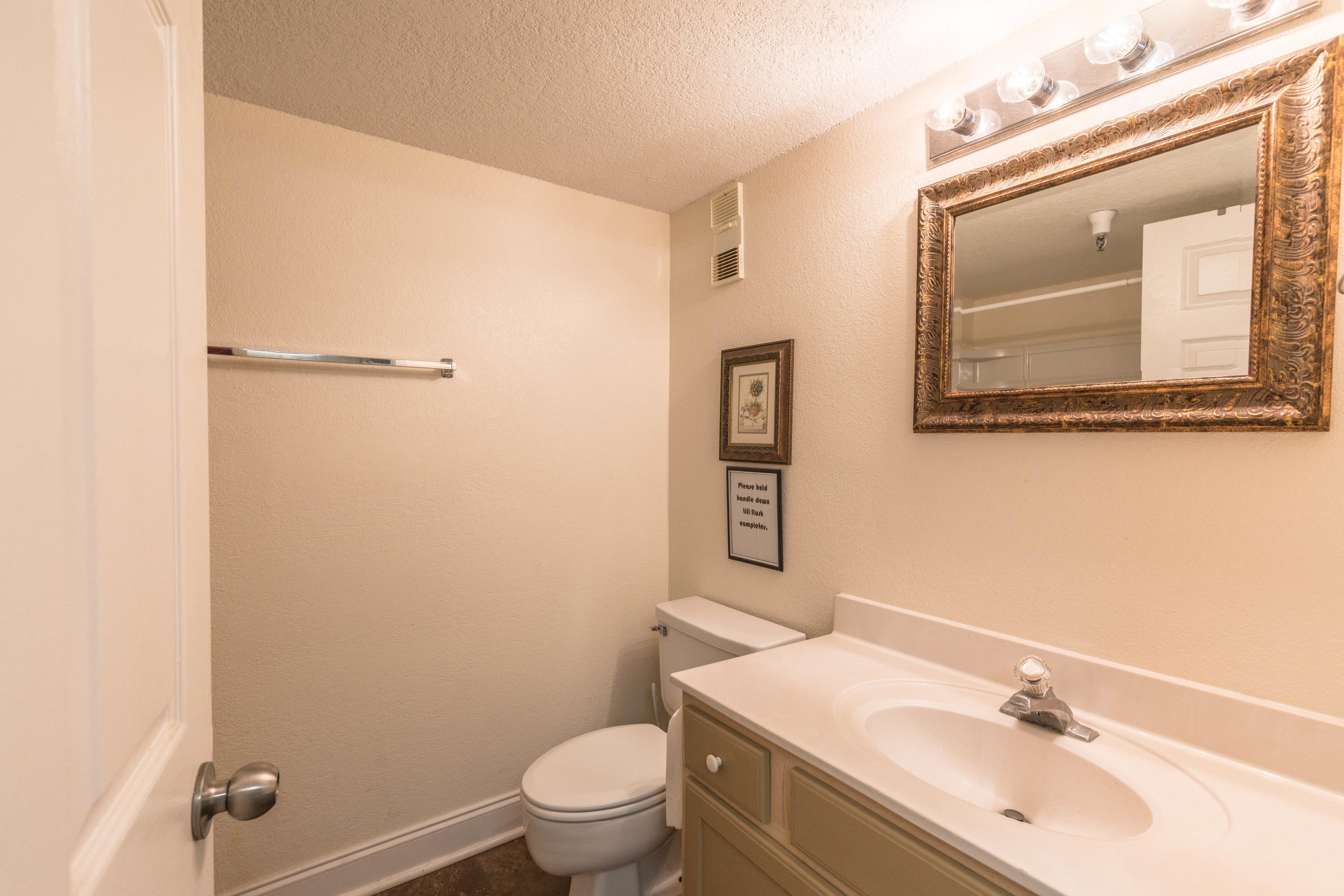 ISLANDER BEACH RESORT CONDO - Residential