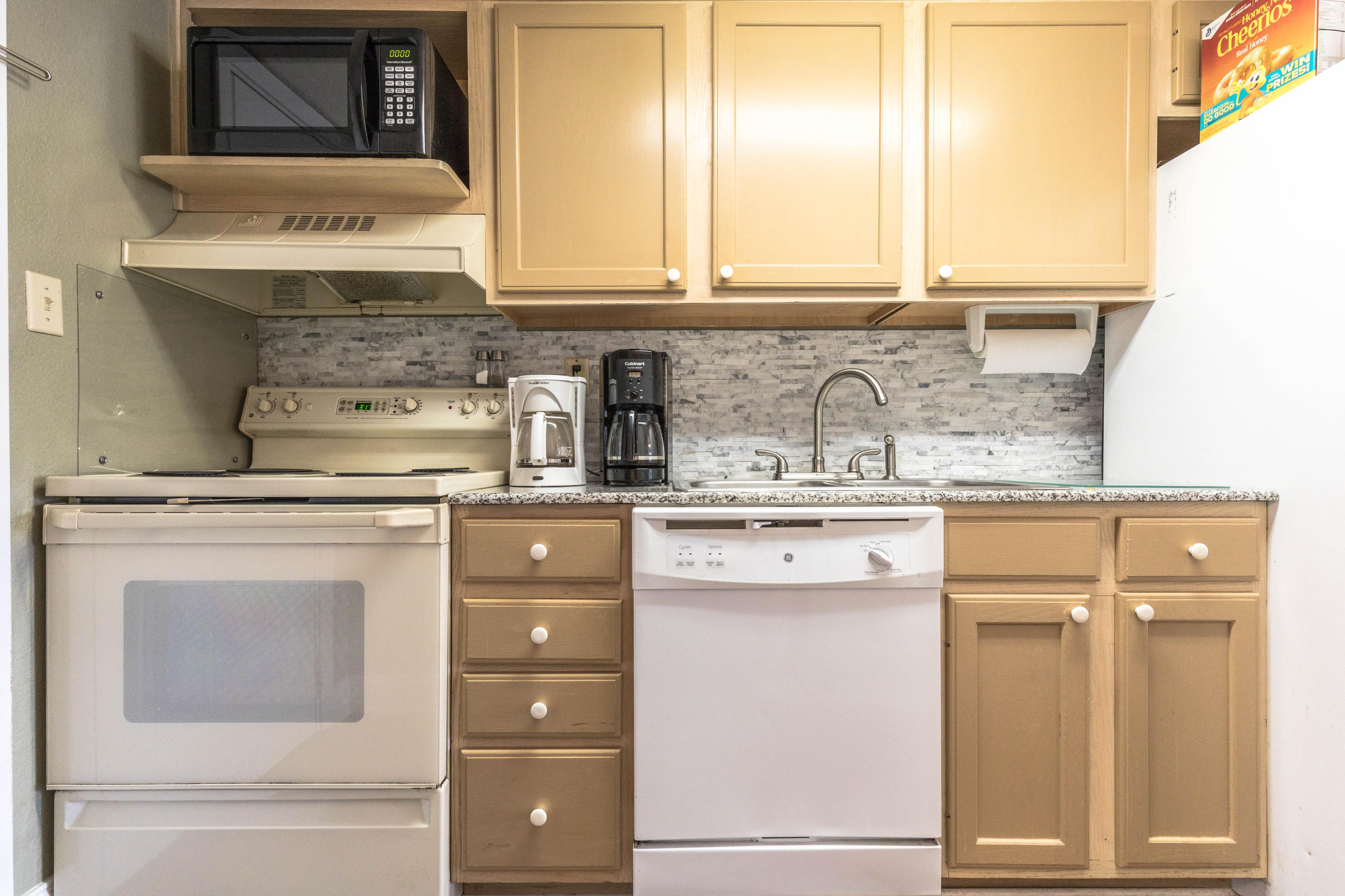 ISLANDER BEACH RESORT CONDO - Residential