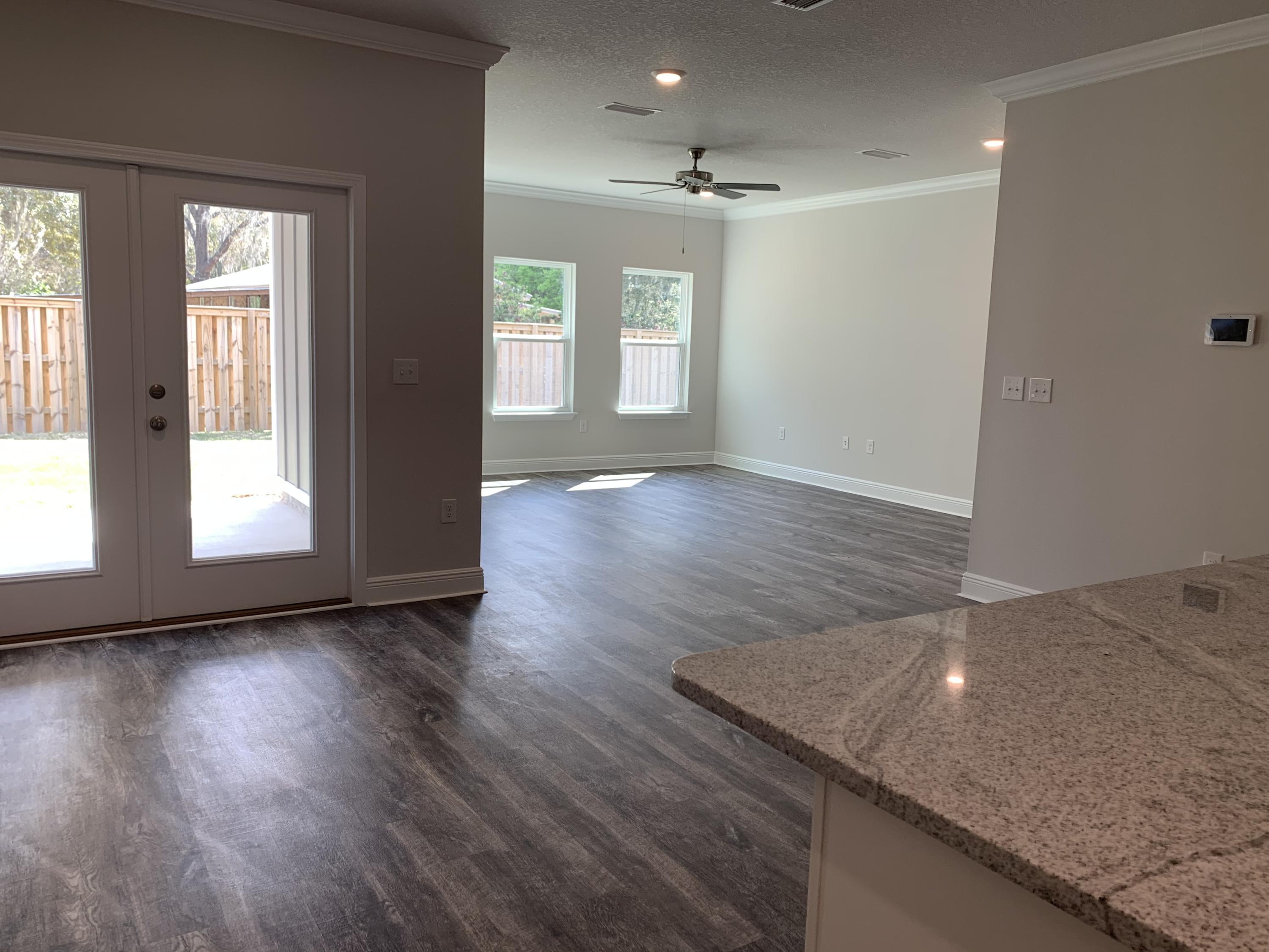 HAMMOCK BAY - FIREFLY - Residential