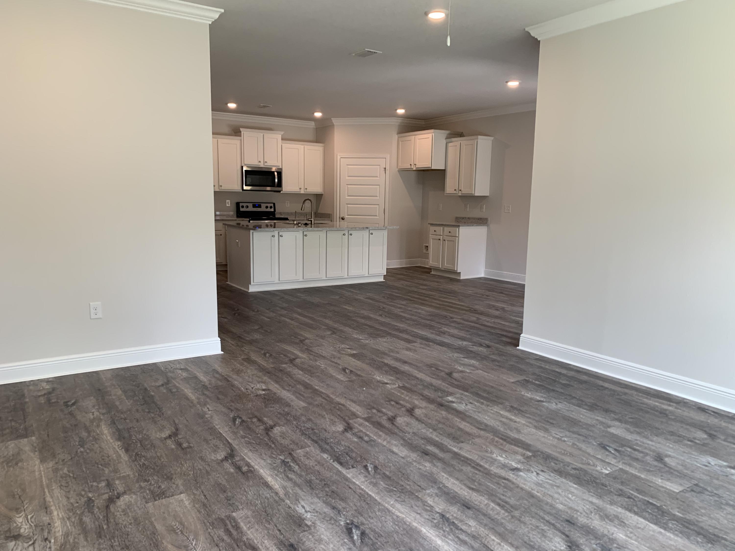 HAMMOCK BAY - FIREFLY - Residential