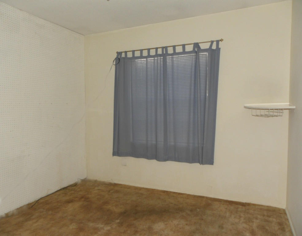 RACETRACK ROAD - Residential