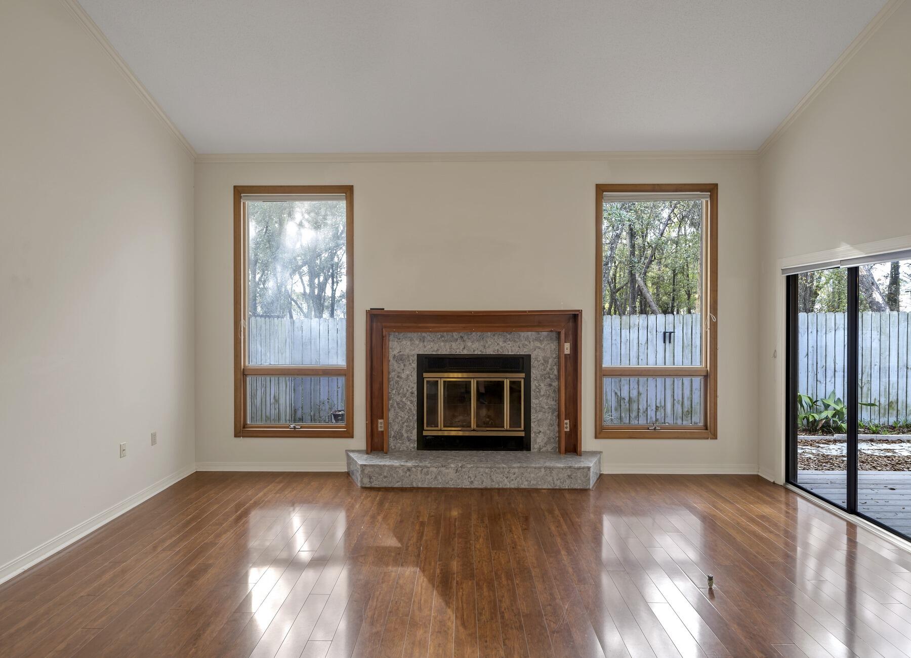 DONLABROOK GARDYNS - Residential