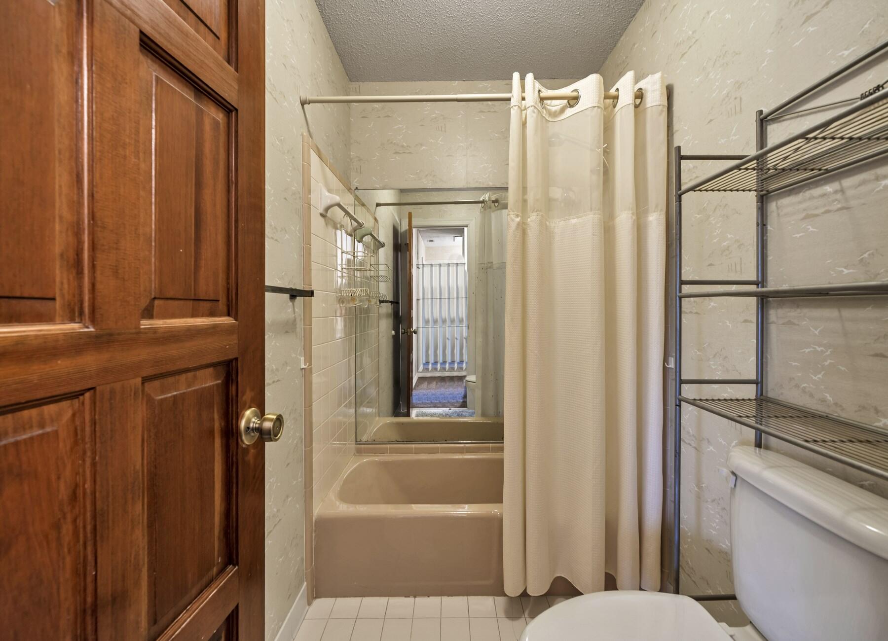 DONLABROOK GARDYNS - Residential