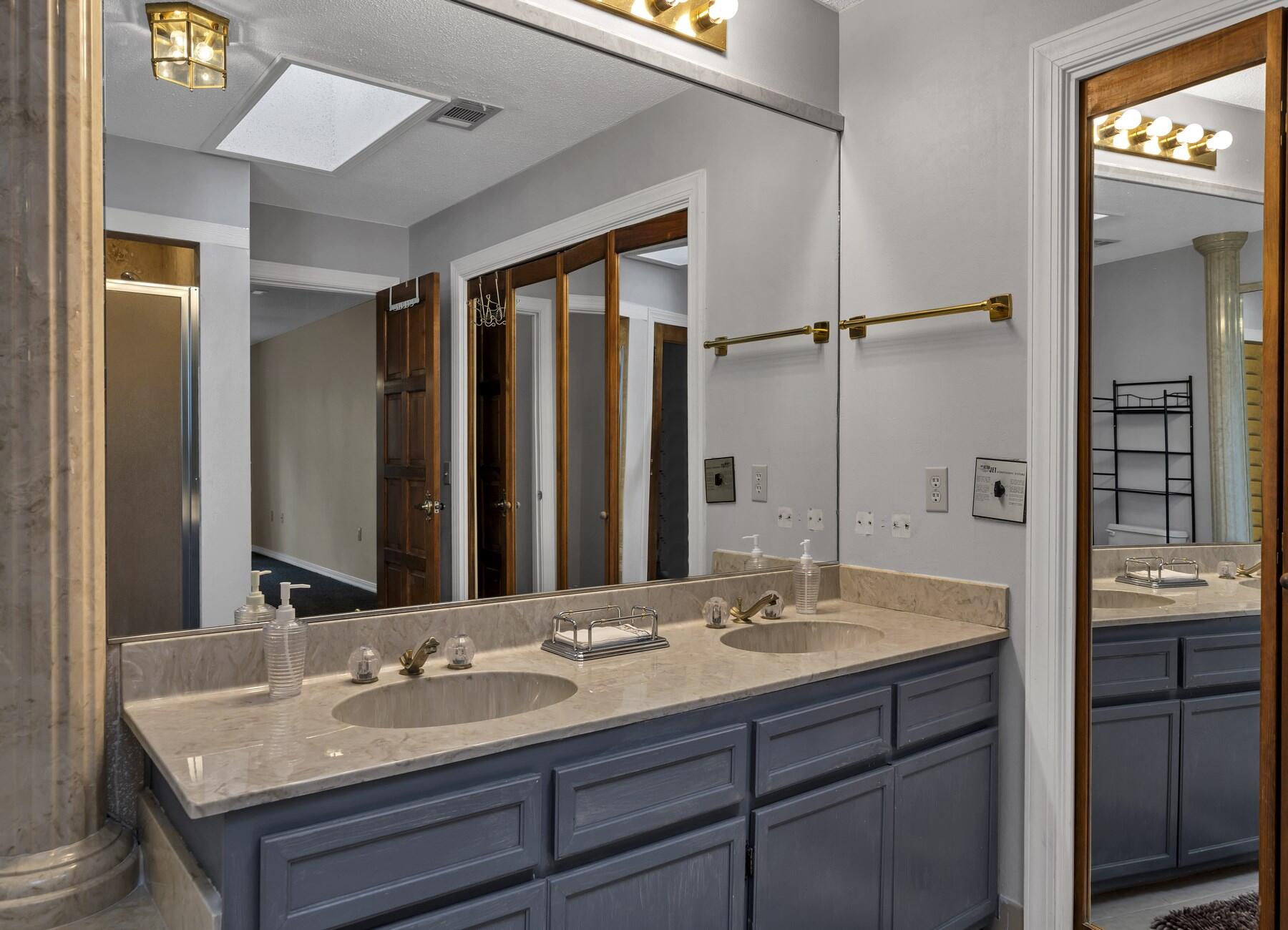 DONLABROOK GARDYNS - Residential