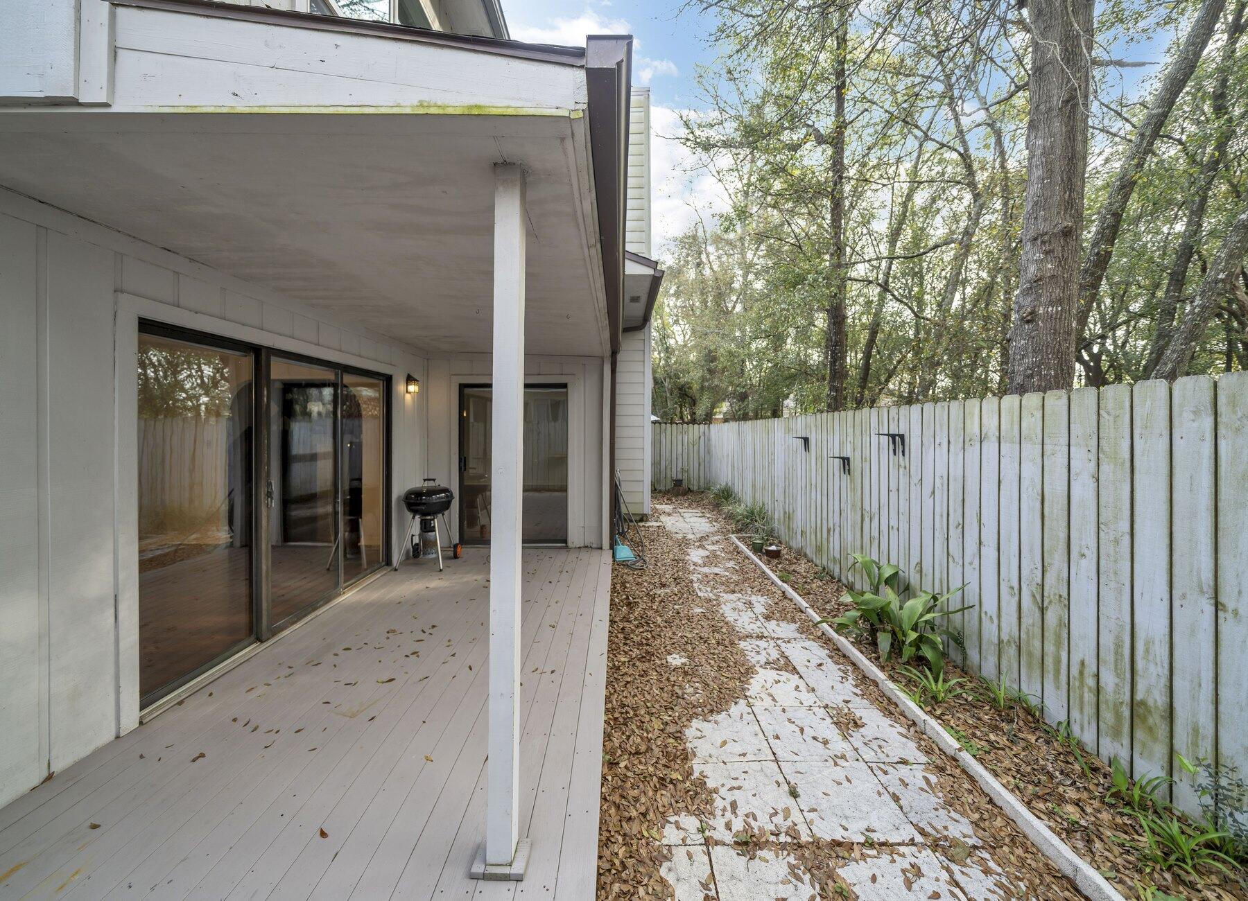 DONLABROOK GARDYNS - Residential