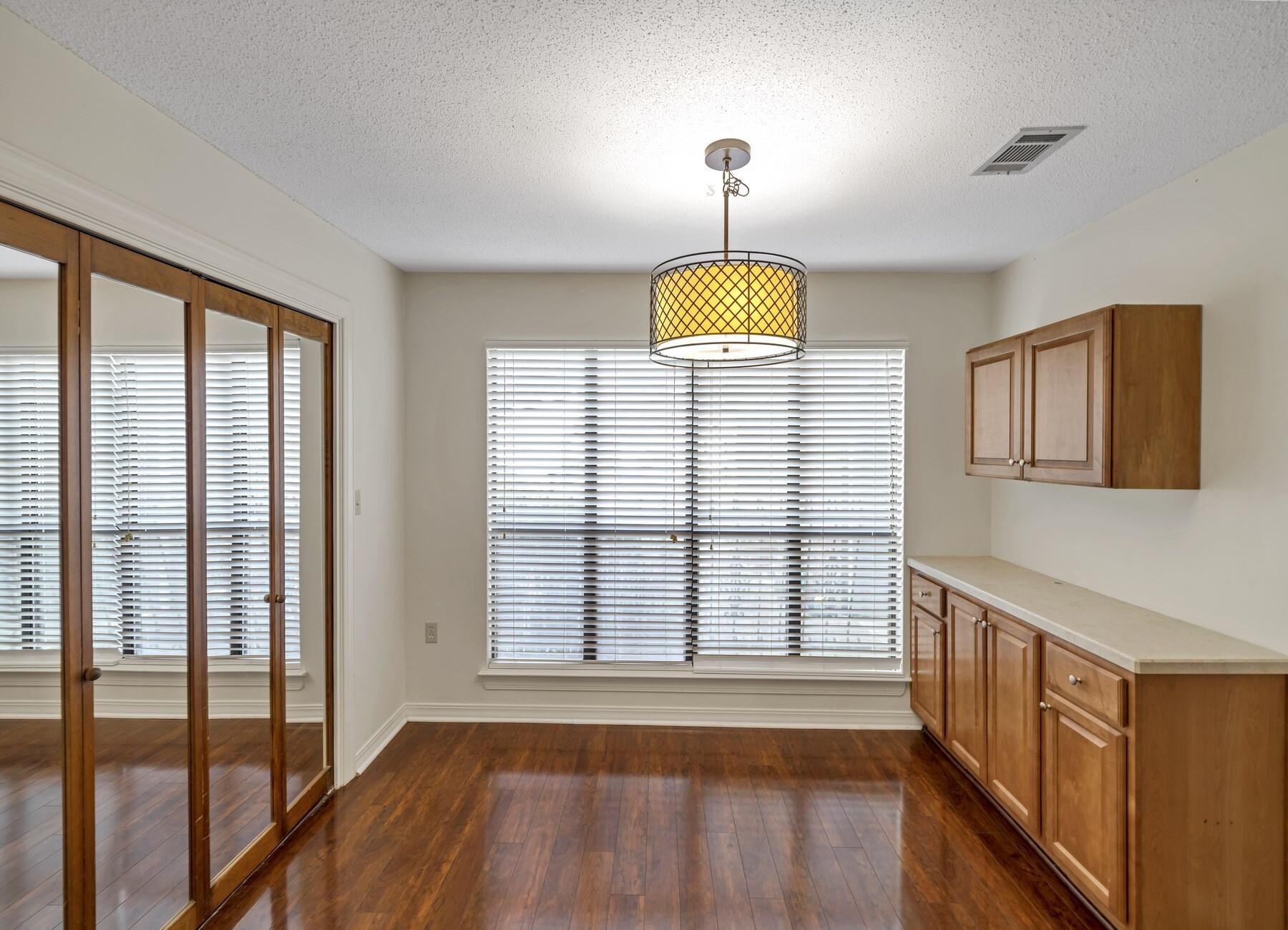 DONLABROOK GARDYNS - Residential