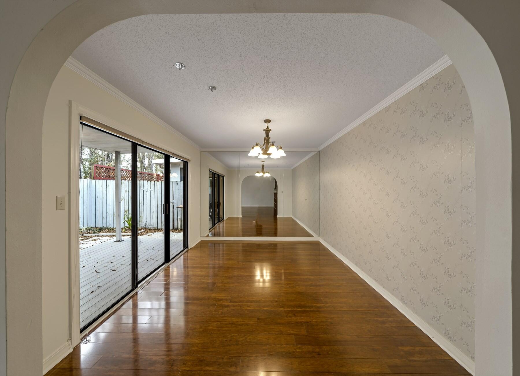 DONLABROOK GARDYNS - Residential