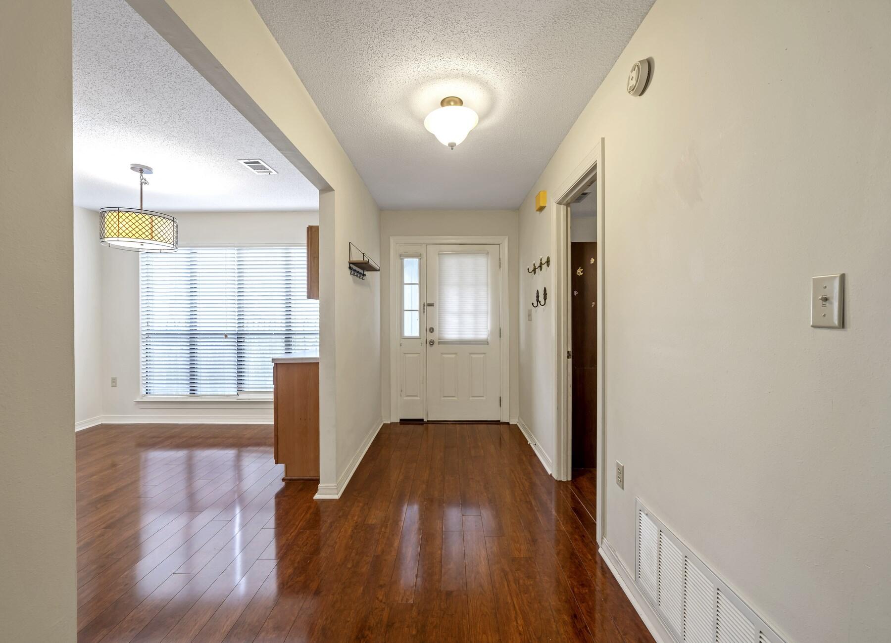 DONLABROOK GARDYNS - Residential