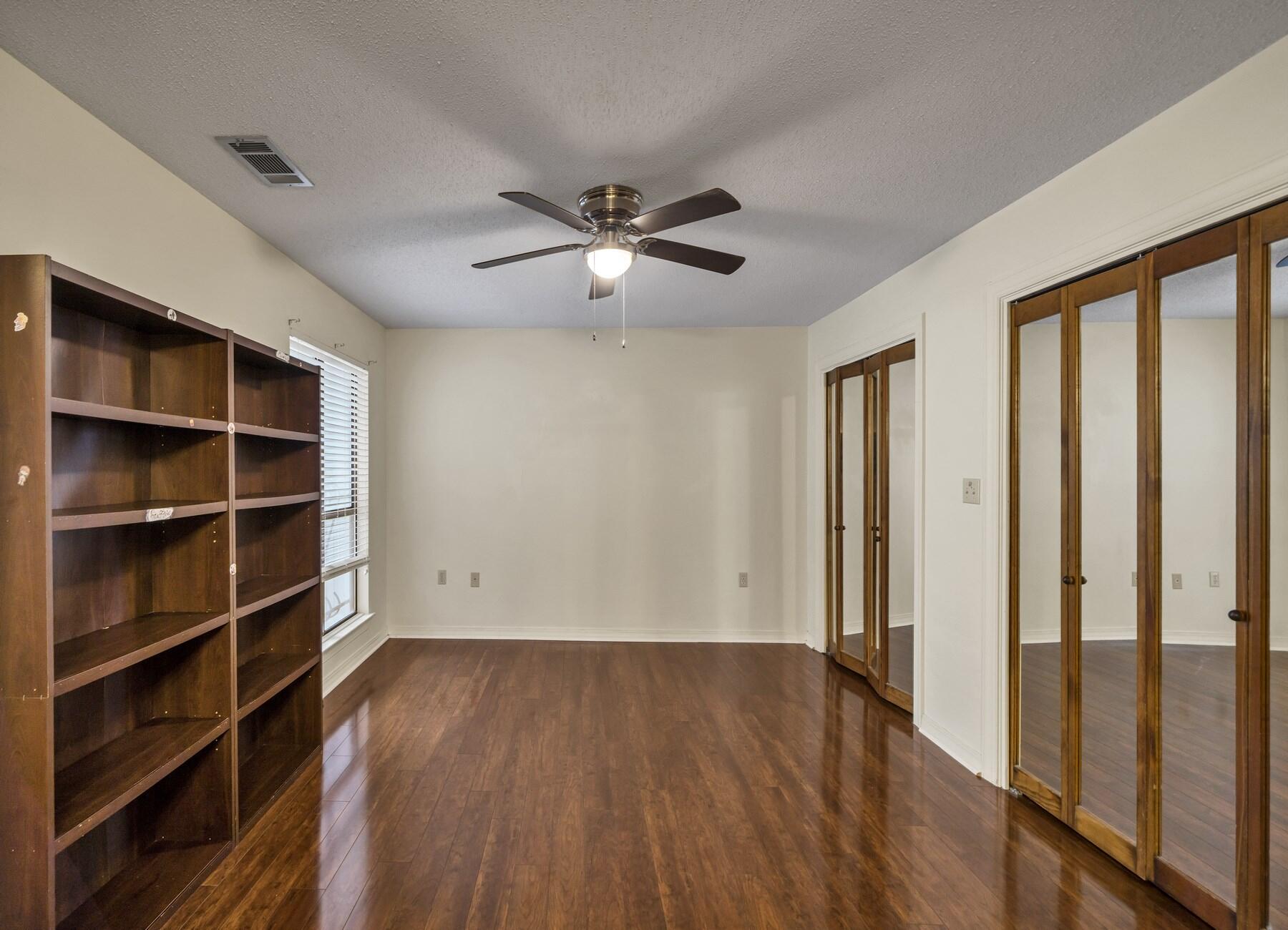 DONLABROOK GARDYNS - Residential