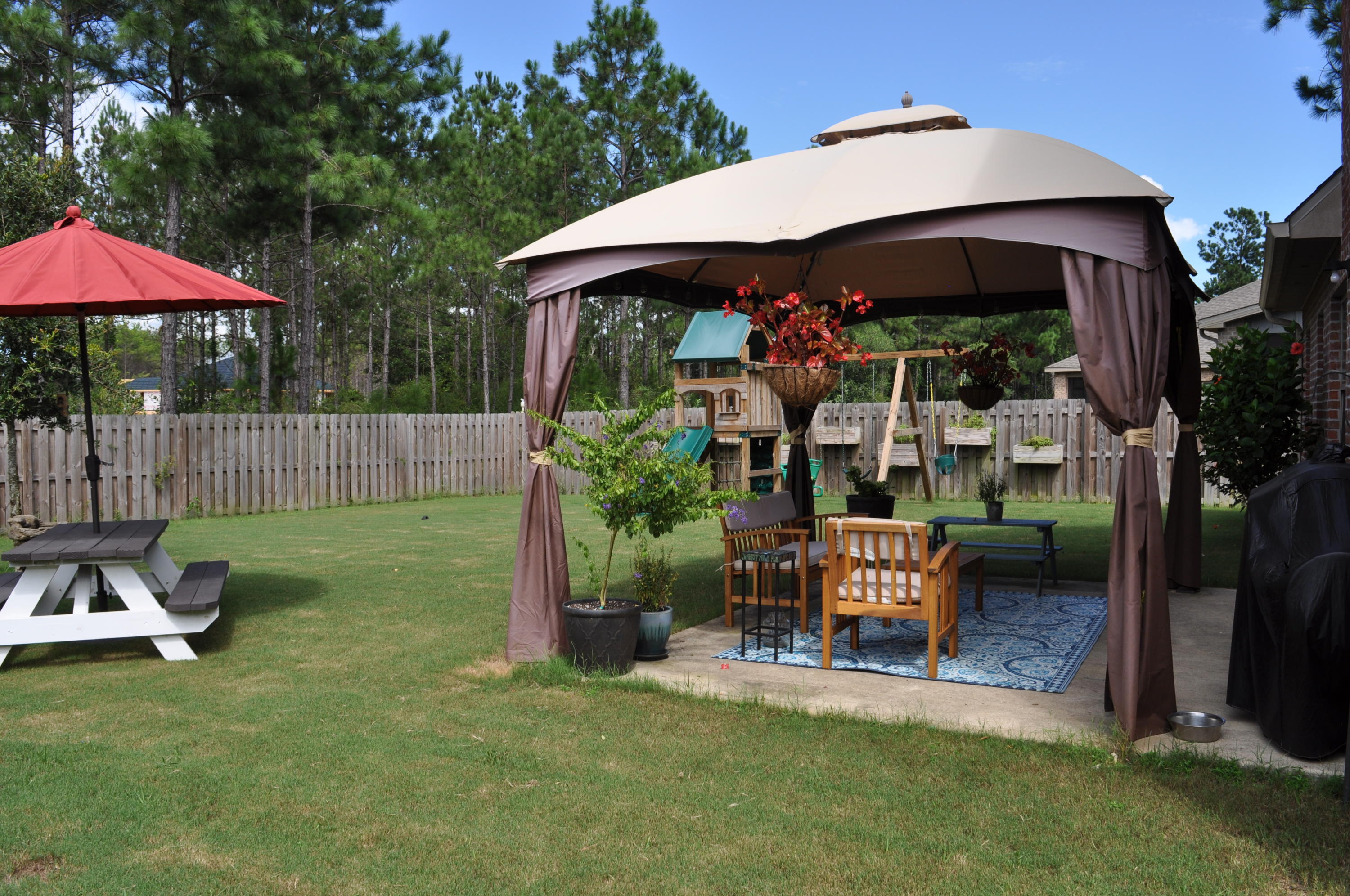 HAMMOCK BAY - Residential Lease