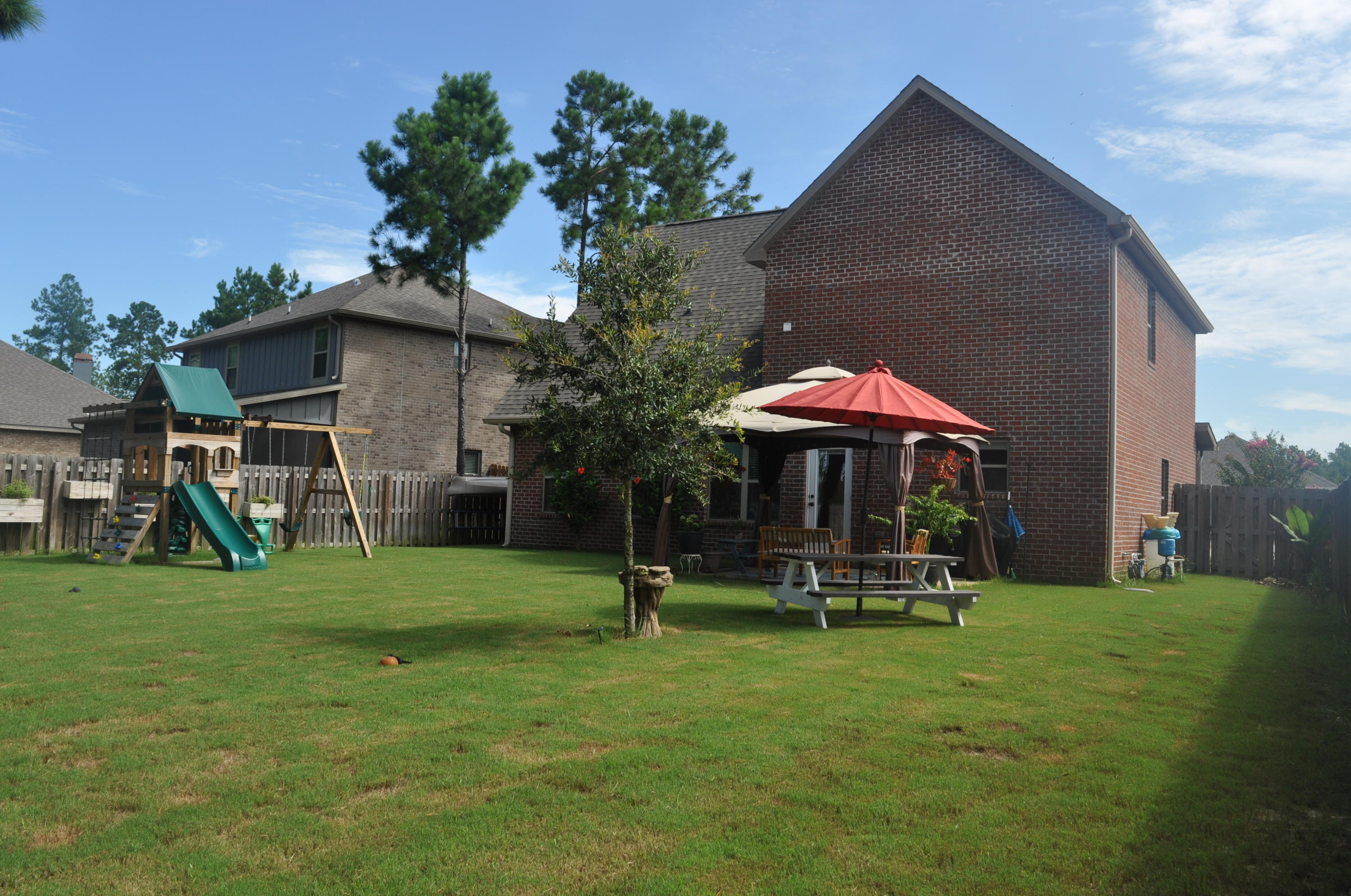 HAMMOCK BAY - Residential Lease