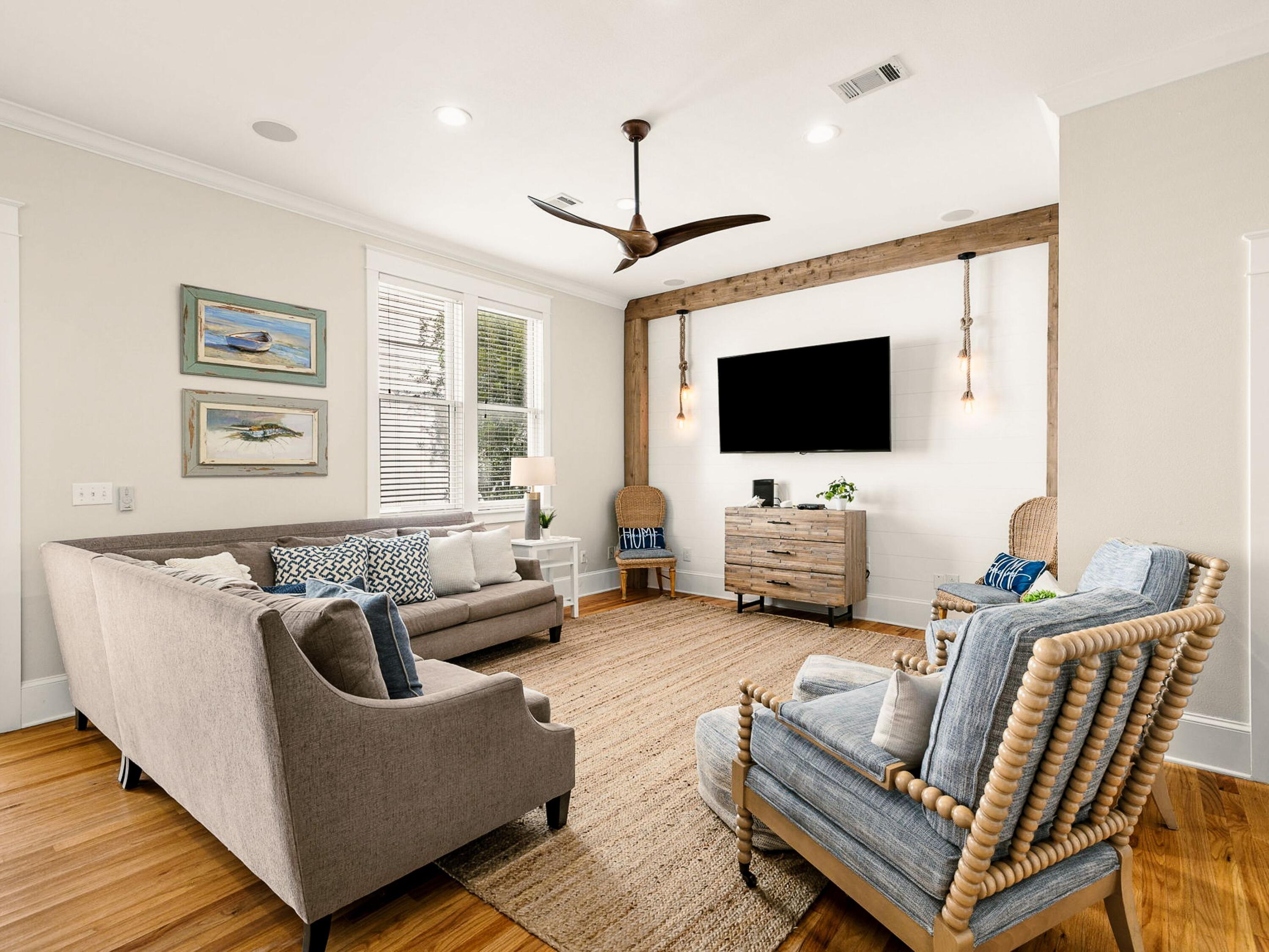 SUMMER'S EDGE - Residential