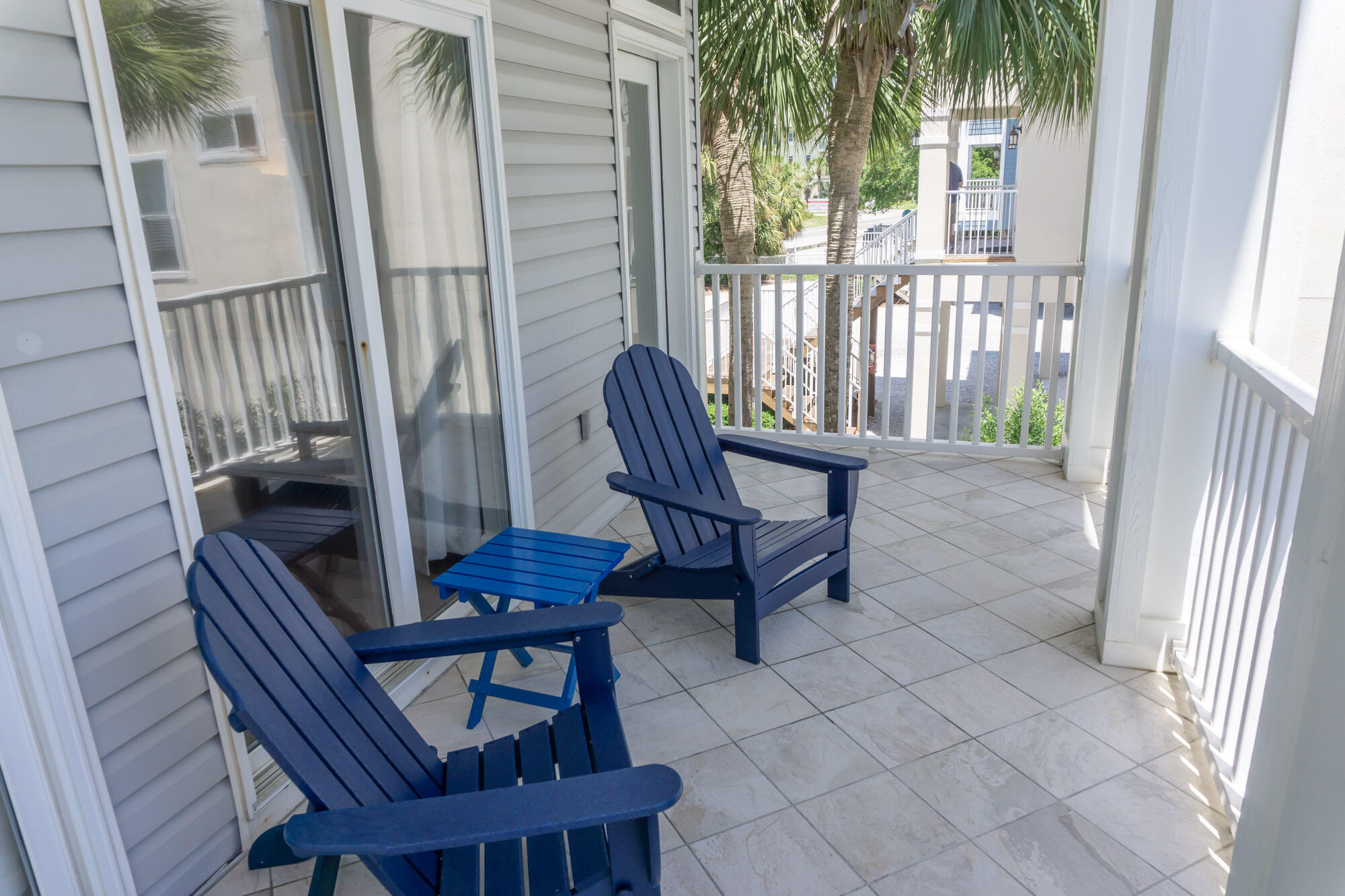 DANA BEACH - Residential