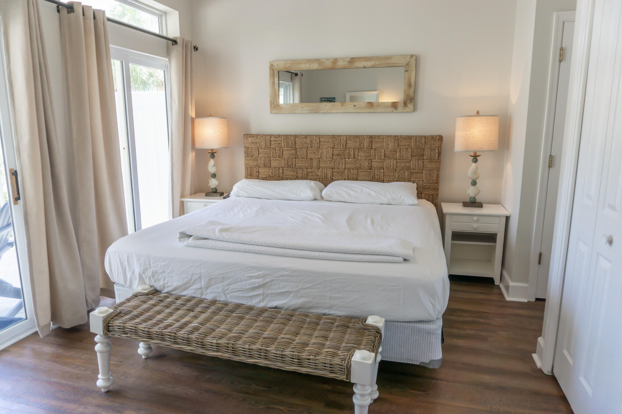 DANA BEACH - Residential