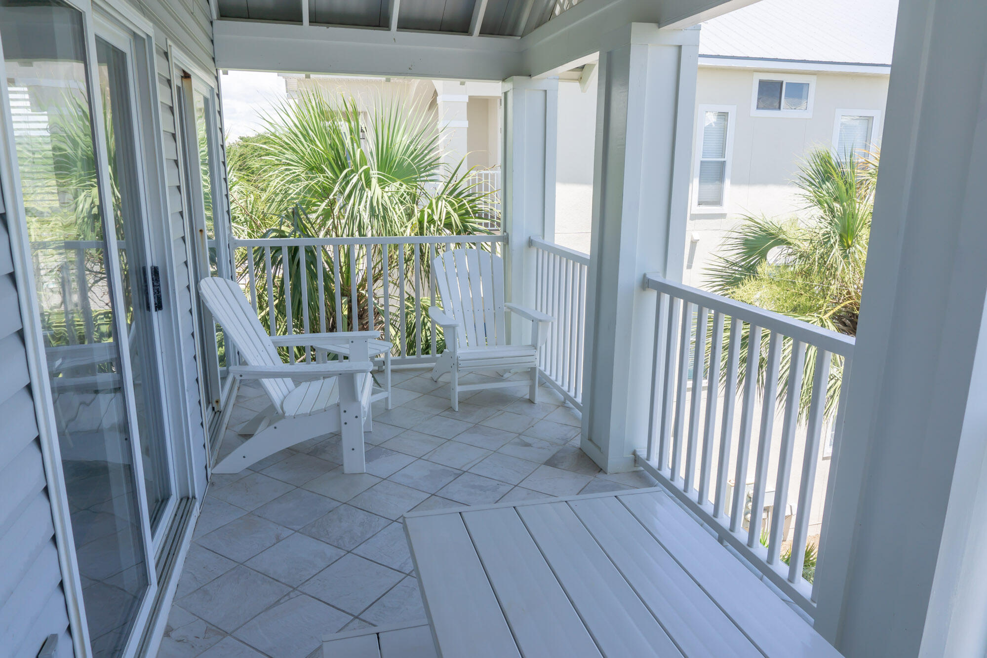 DANA BEACH - Residential
