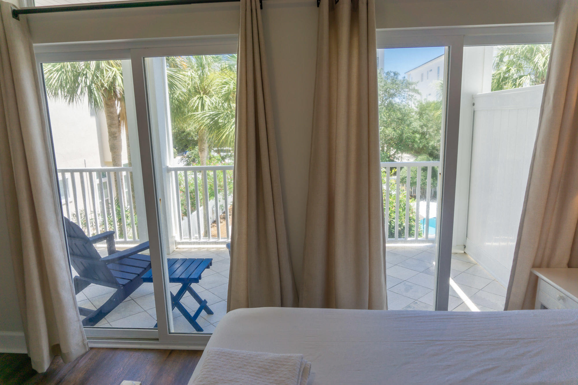 DANA BEACH - Residential