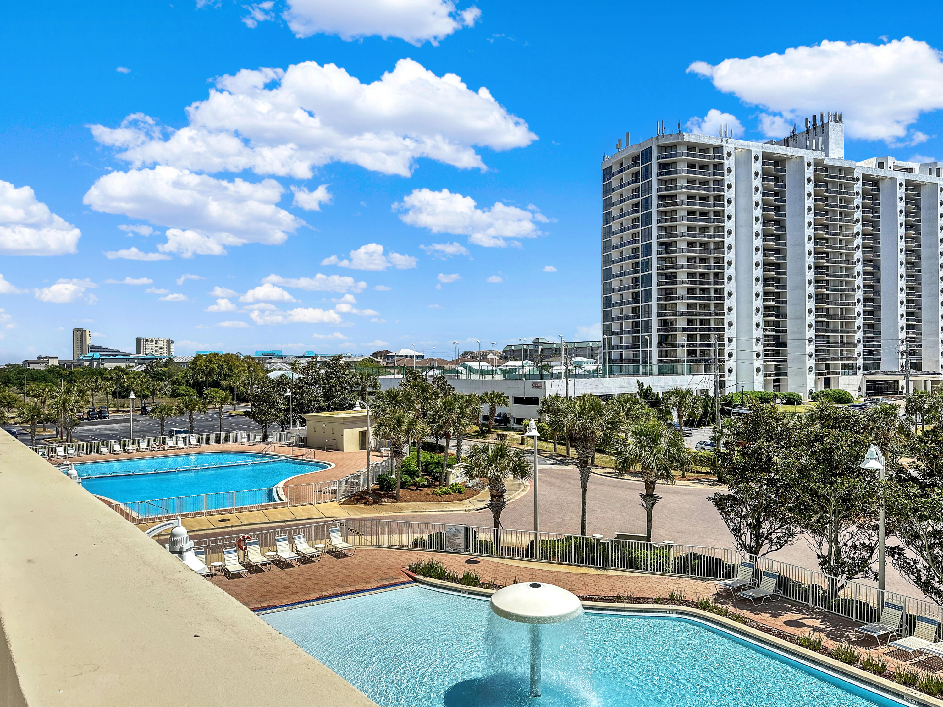 ARIEL DUNES - Residential