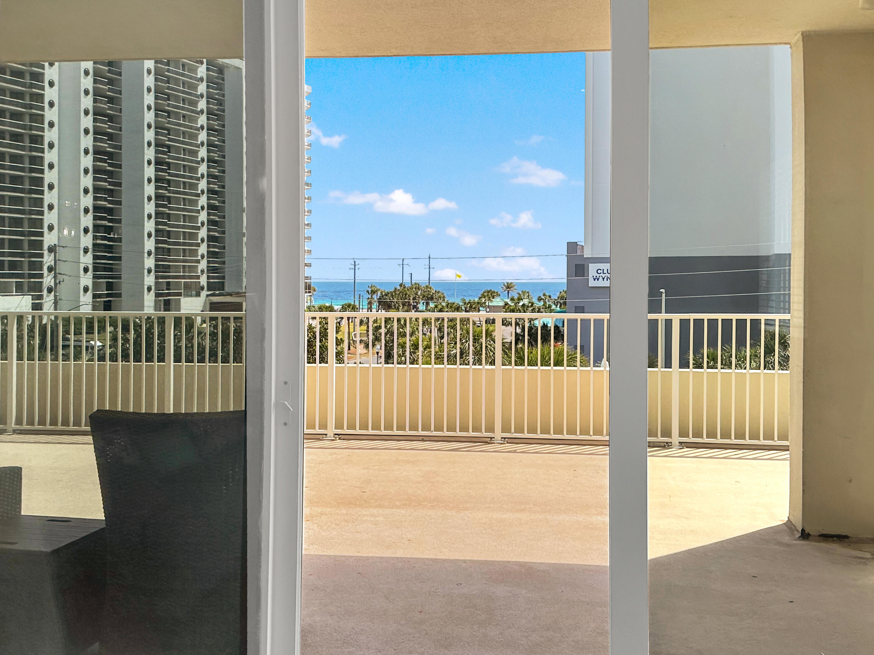 ARIEL DUNES - Residential