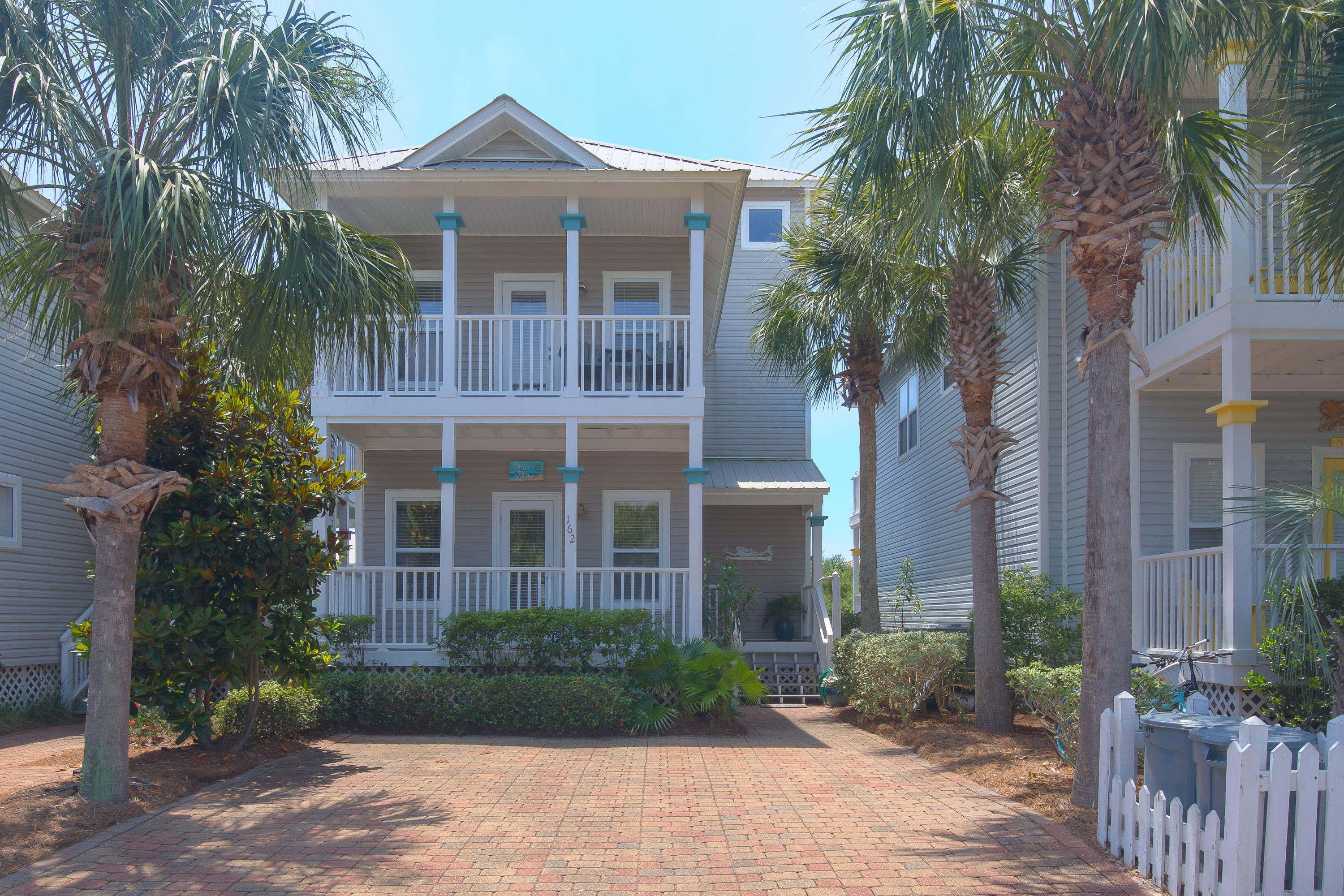OLD FLORIDA COTTAGES - Residential