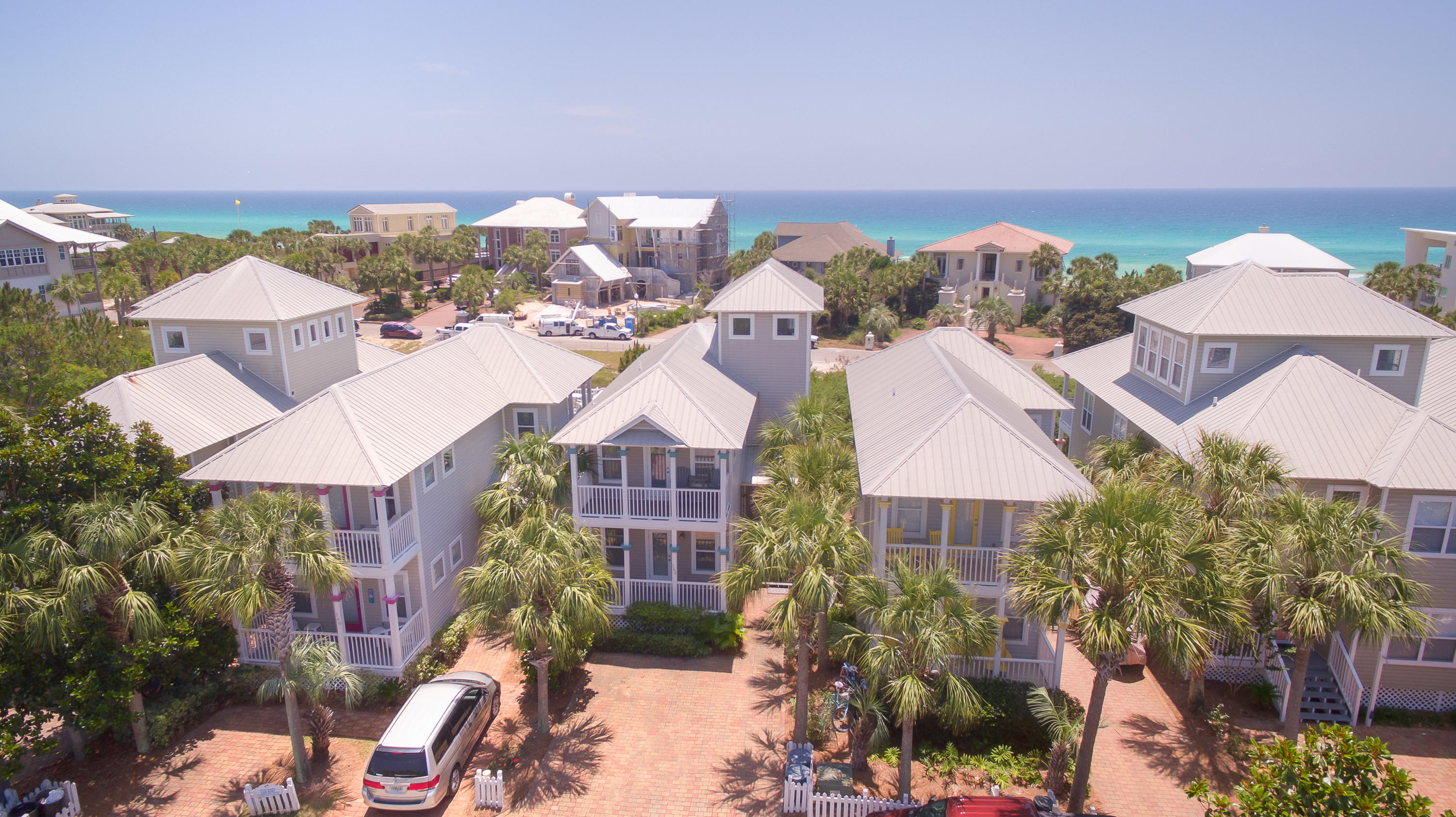 OLD FLORIDA COTTAGES - Residential