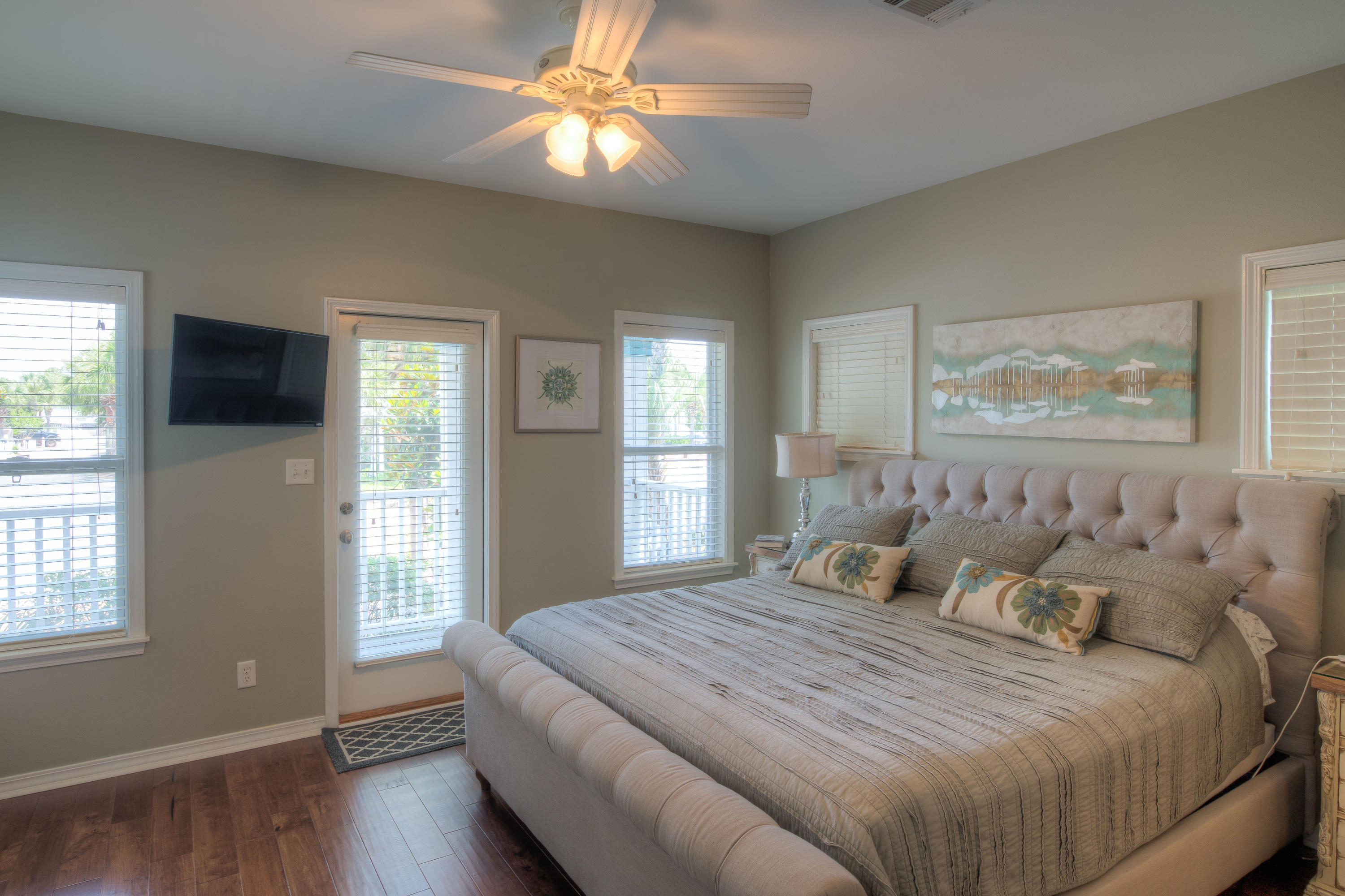 OLD FLORIDA COTTAGES - Residential