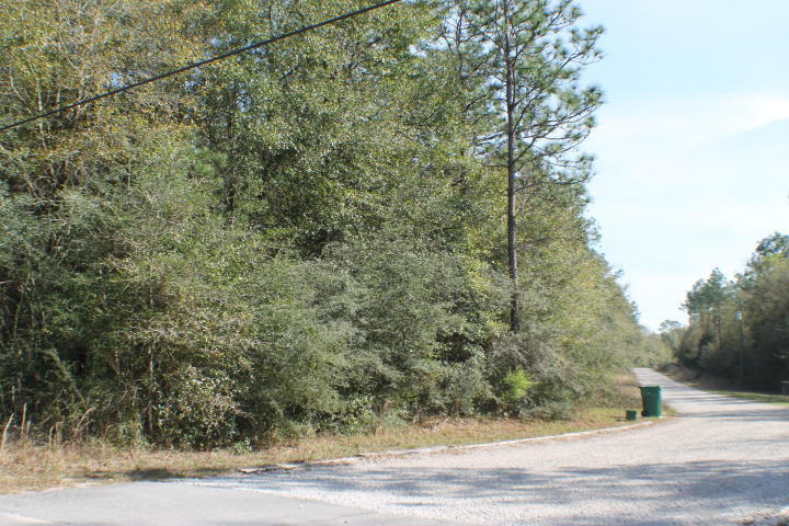 TWIN LAKES ESTATES - Land