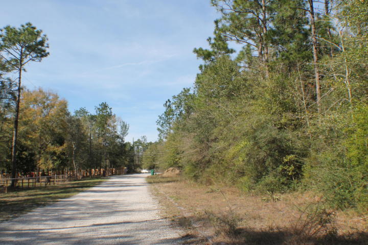 TWIN LAKES ESTATES - Land