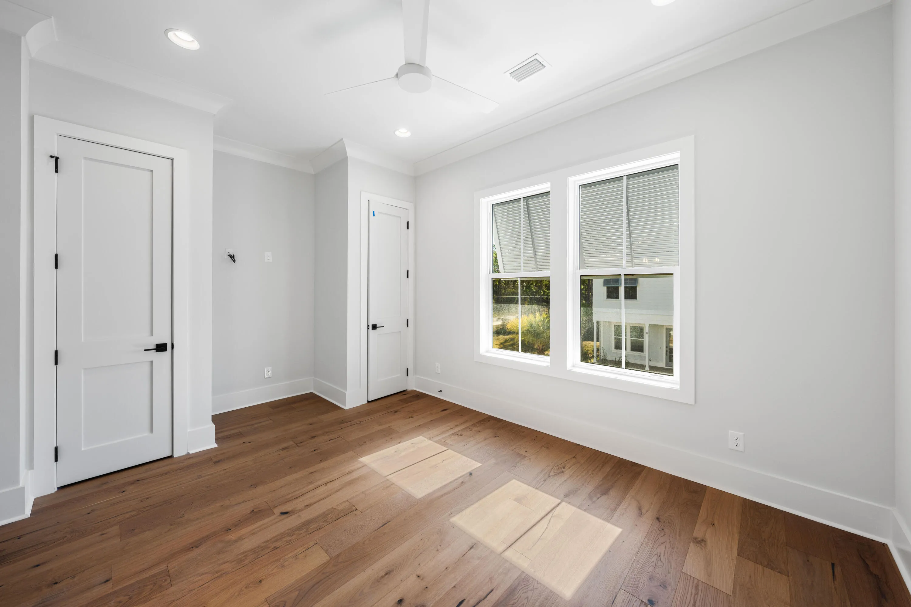 Santa Rosa Beach, Florida 32459, United States, 3 Bedrooms Bedrooms, ,5 BathroomsBathrooms,Residential,Active,190644