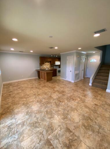 PINE RIDGE TRACE RE/SUB - Residential Lease