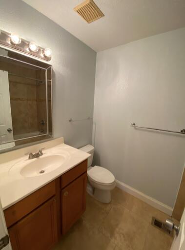 PINE RIDGE TRACE RE/SUB - Residential Lease