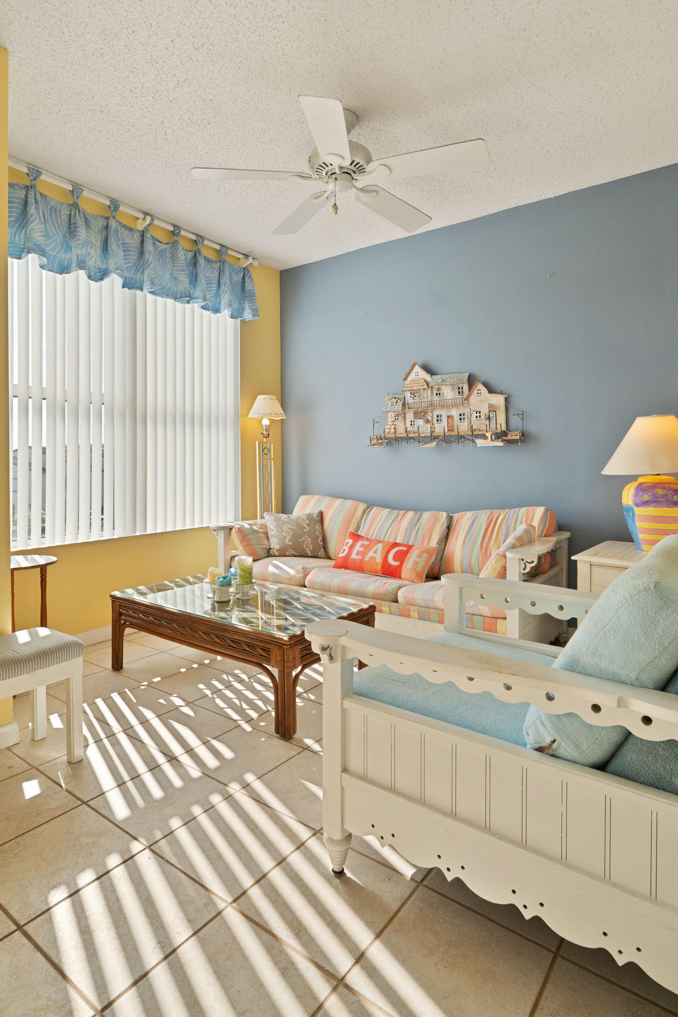 PALM COURT YACHT CLUB - Residential