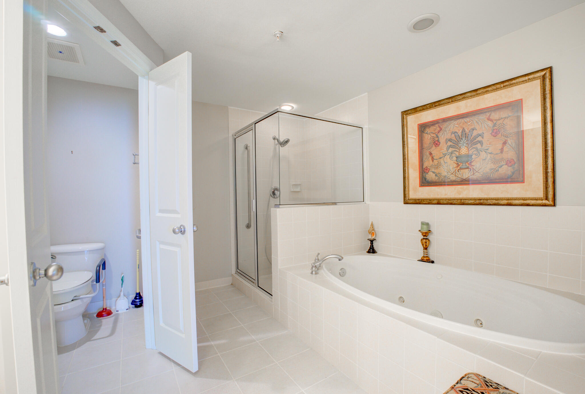 Grande Surf Club Condo - Residential