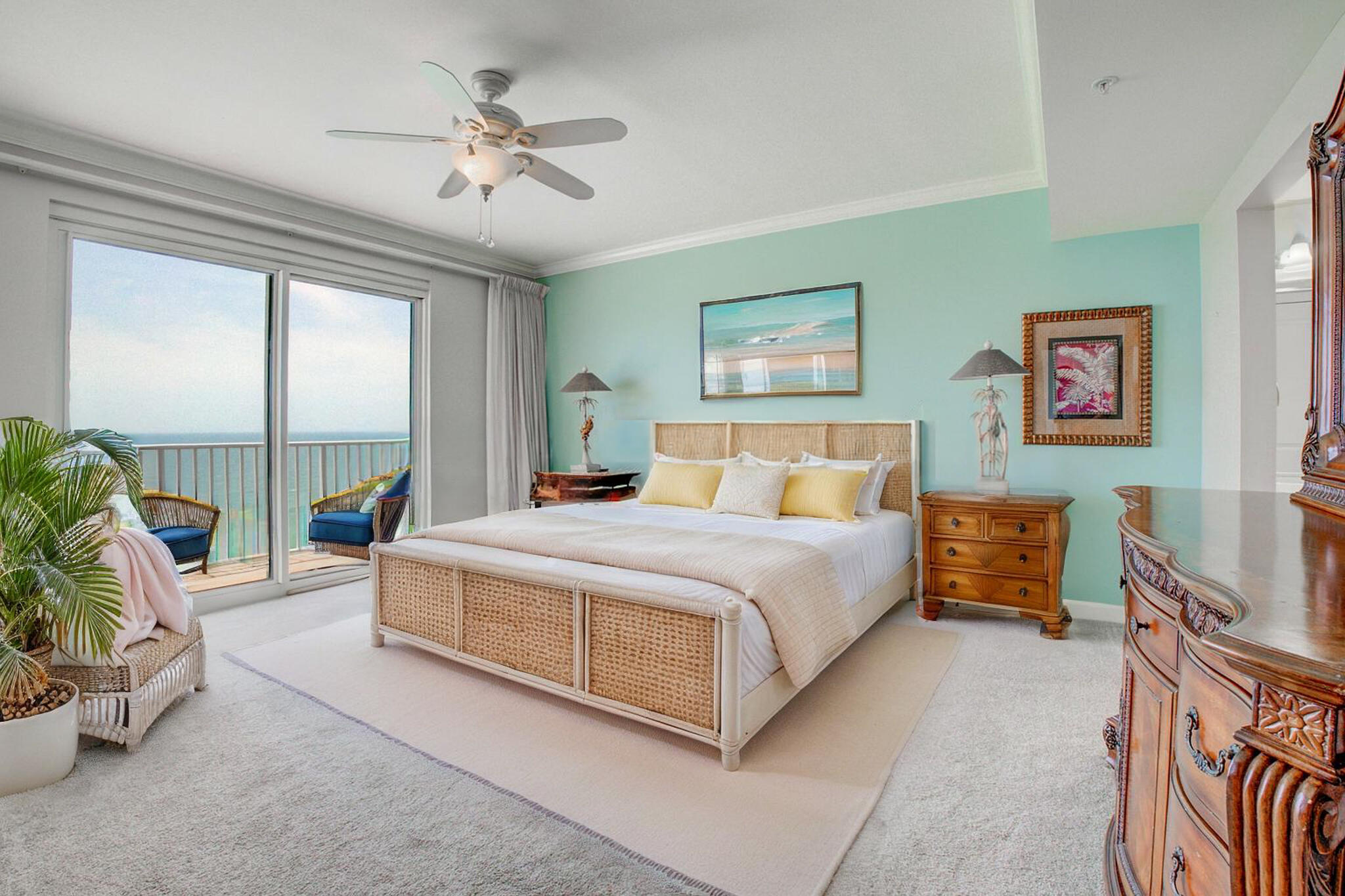Grande Surf Club Condo - Residential