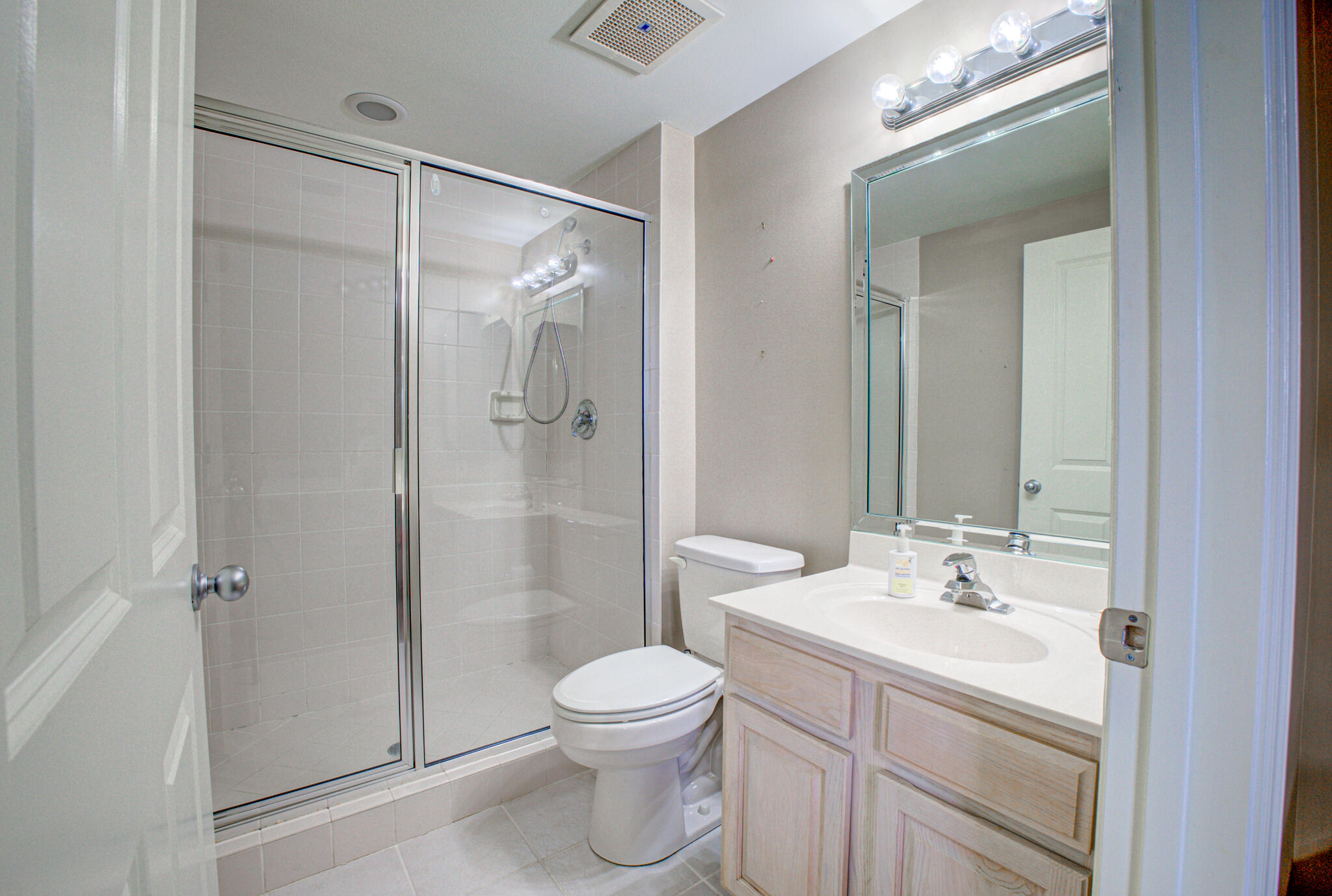 Grande Surf Club Condo - Residential