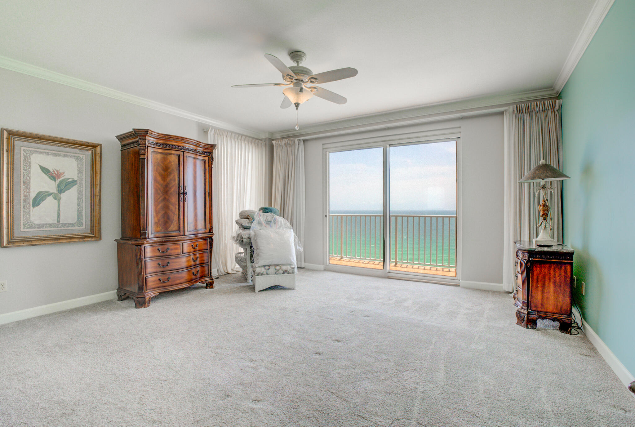 Grande Surf Club Condo - Residential